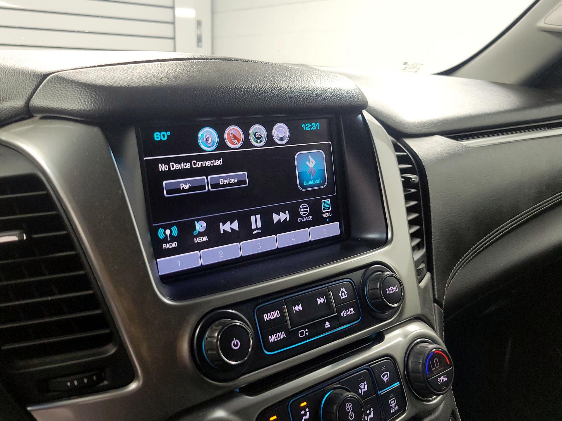 Thumbnail: 2018 Chevrolet Suburban - 15