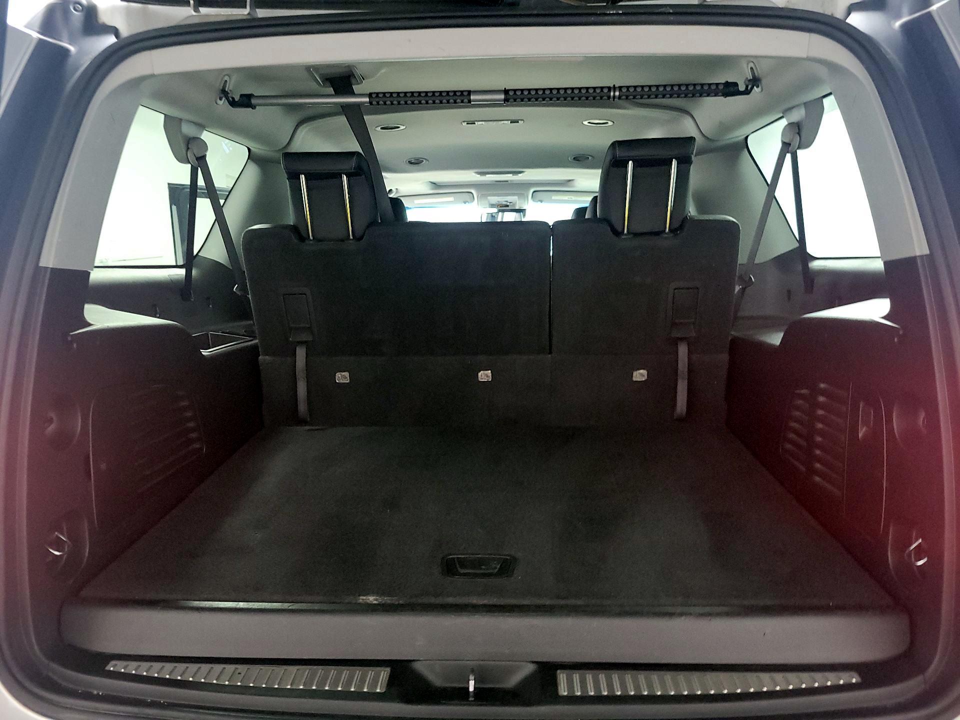 Thumbnail: 2018 Chevrolet Suburban - 19