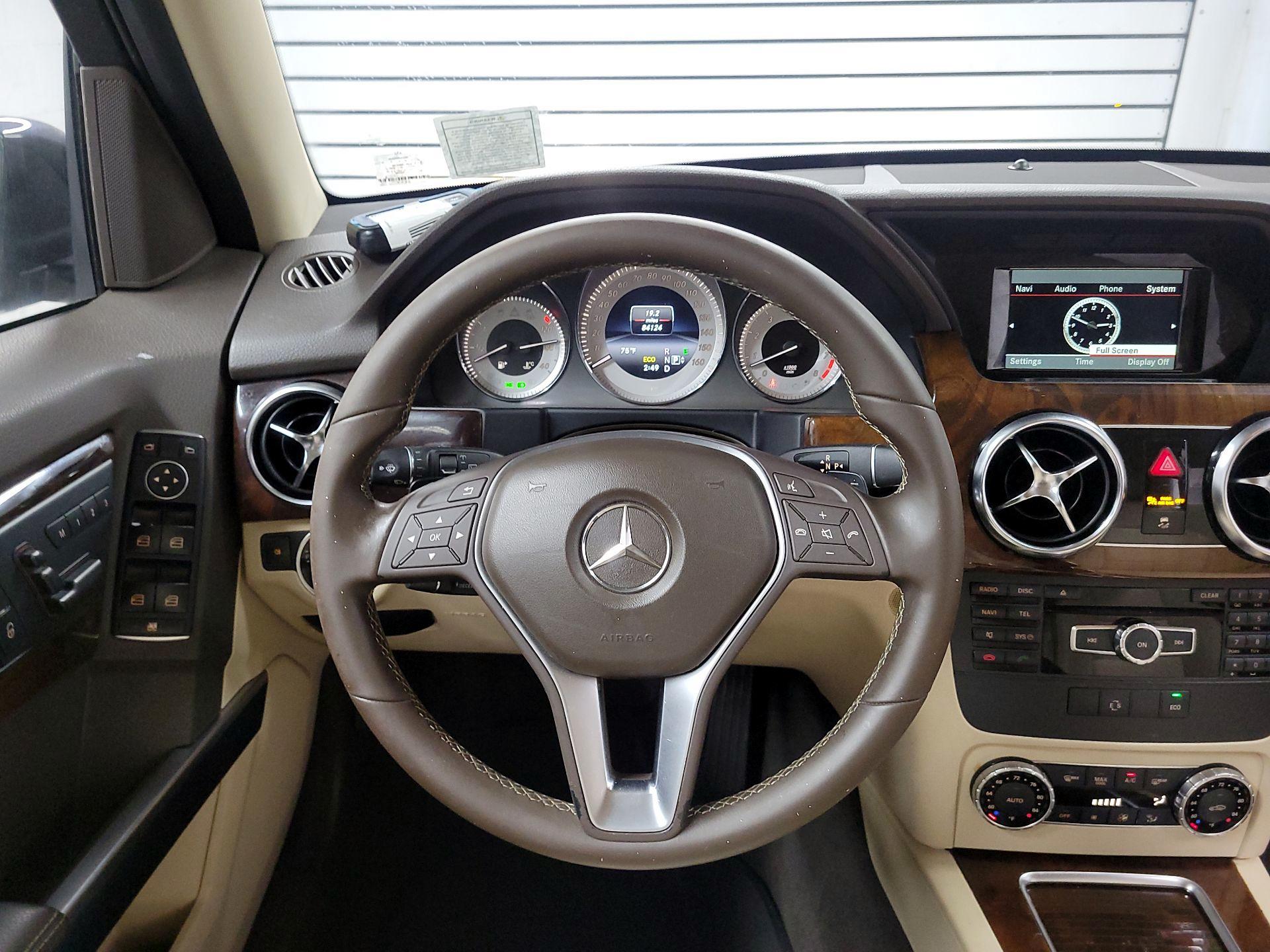 Thumbnail: 2014 Mercedes-Benz GLK - 10
