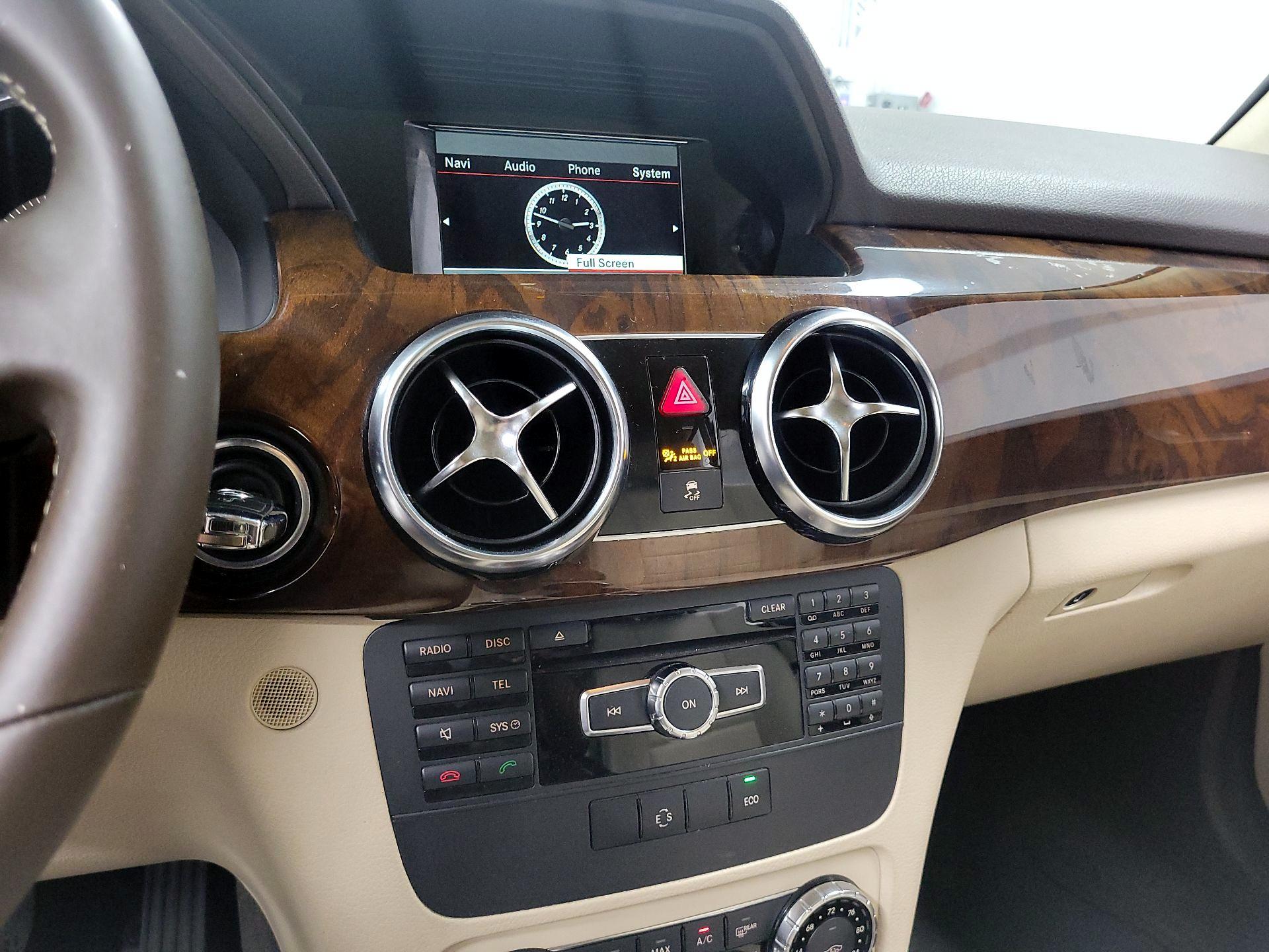 Thumbnail: 2014 Mercedes-Benz GLK - 15