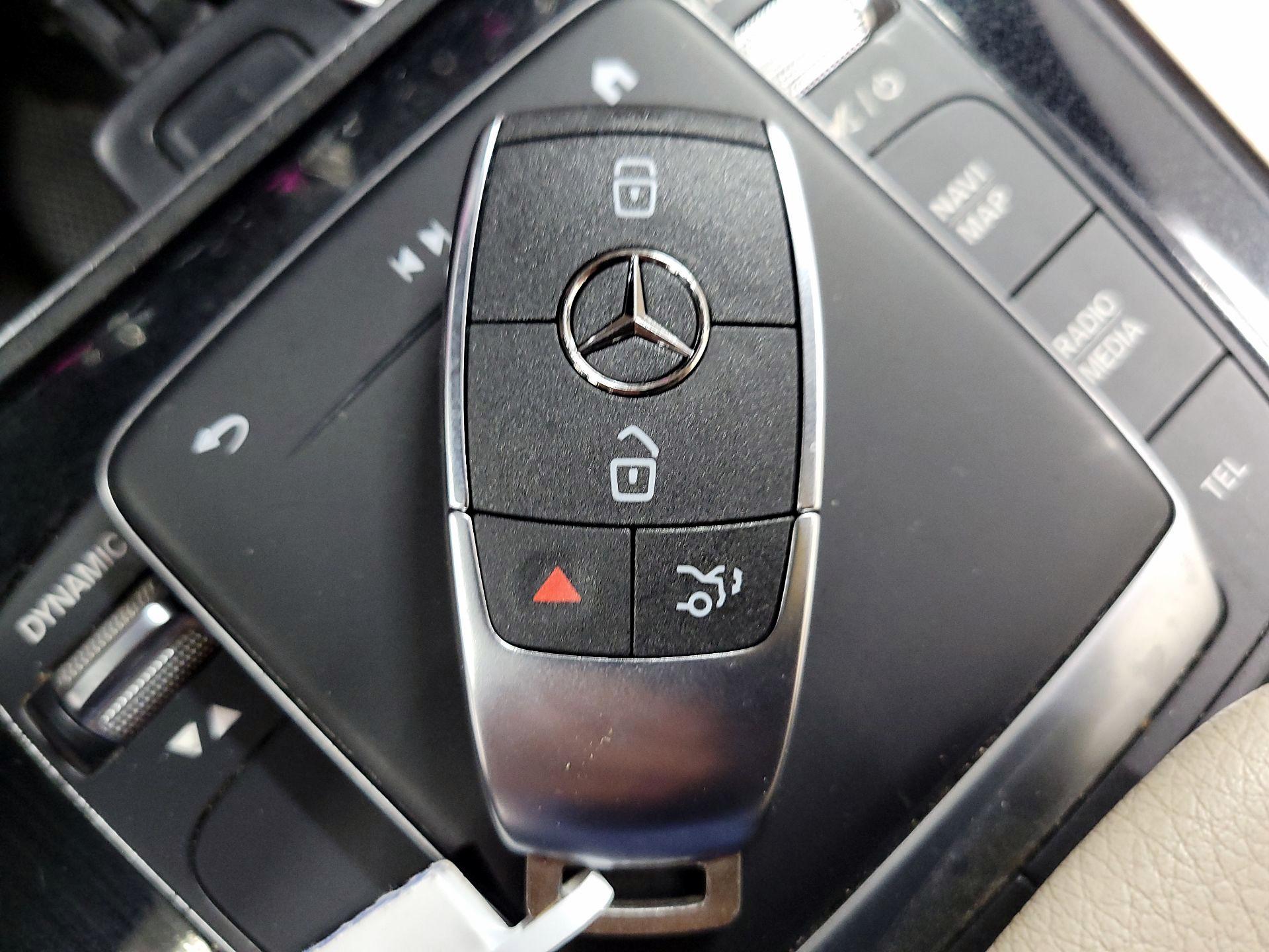 Thumbnail: 2021 Mercedes-Benz CLA - 19