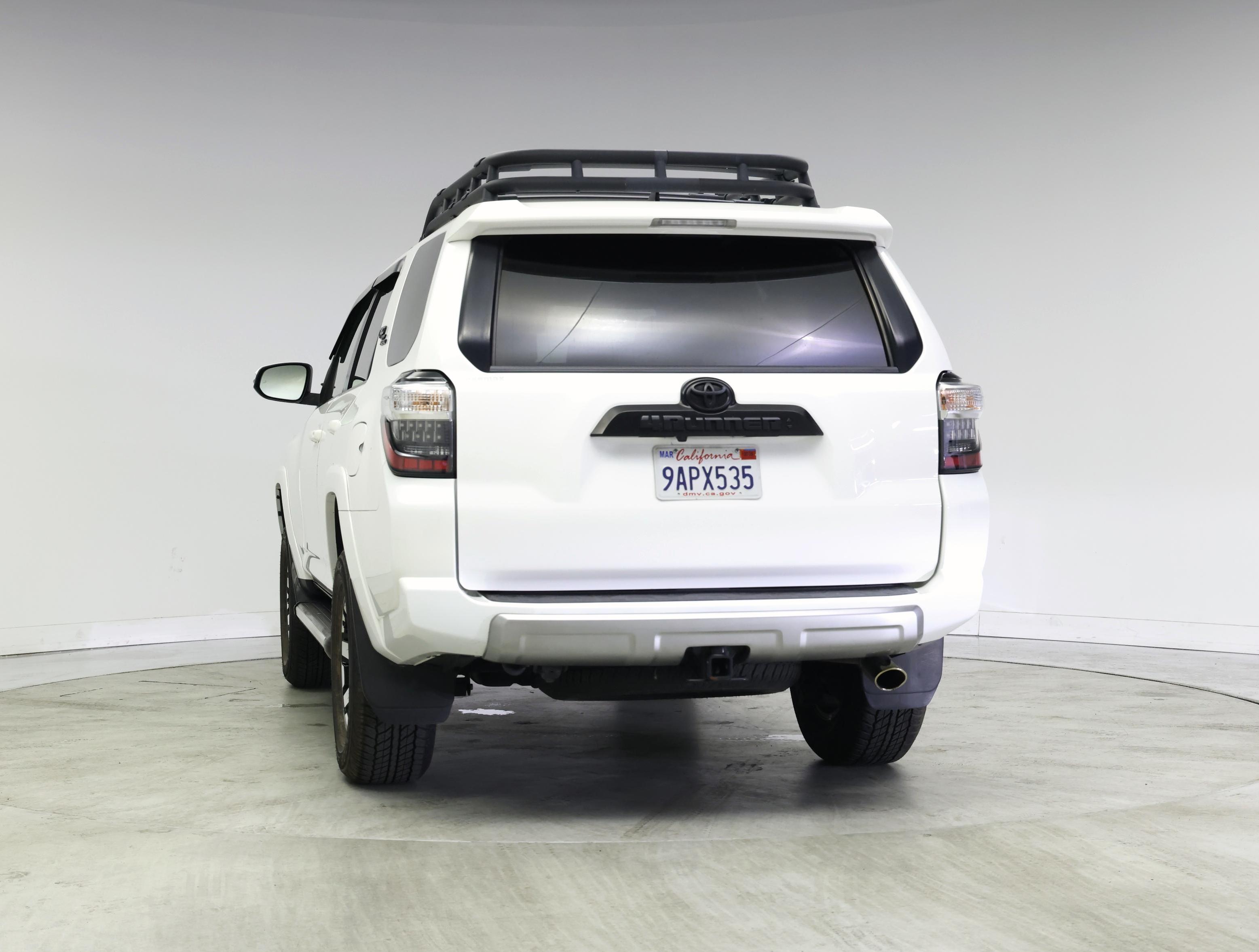 Thumbnail: 2022 Toyota 4Runner - 6
