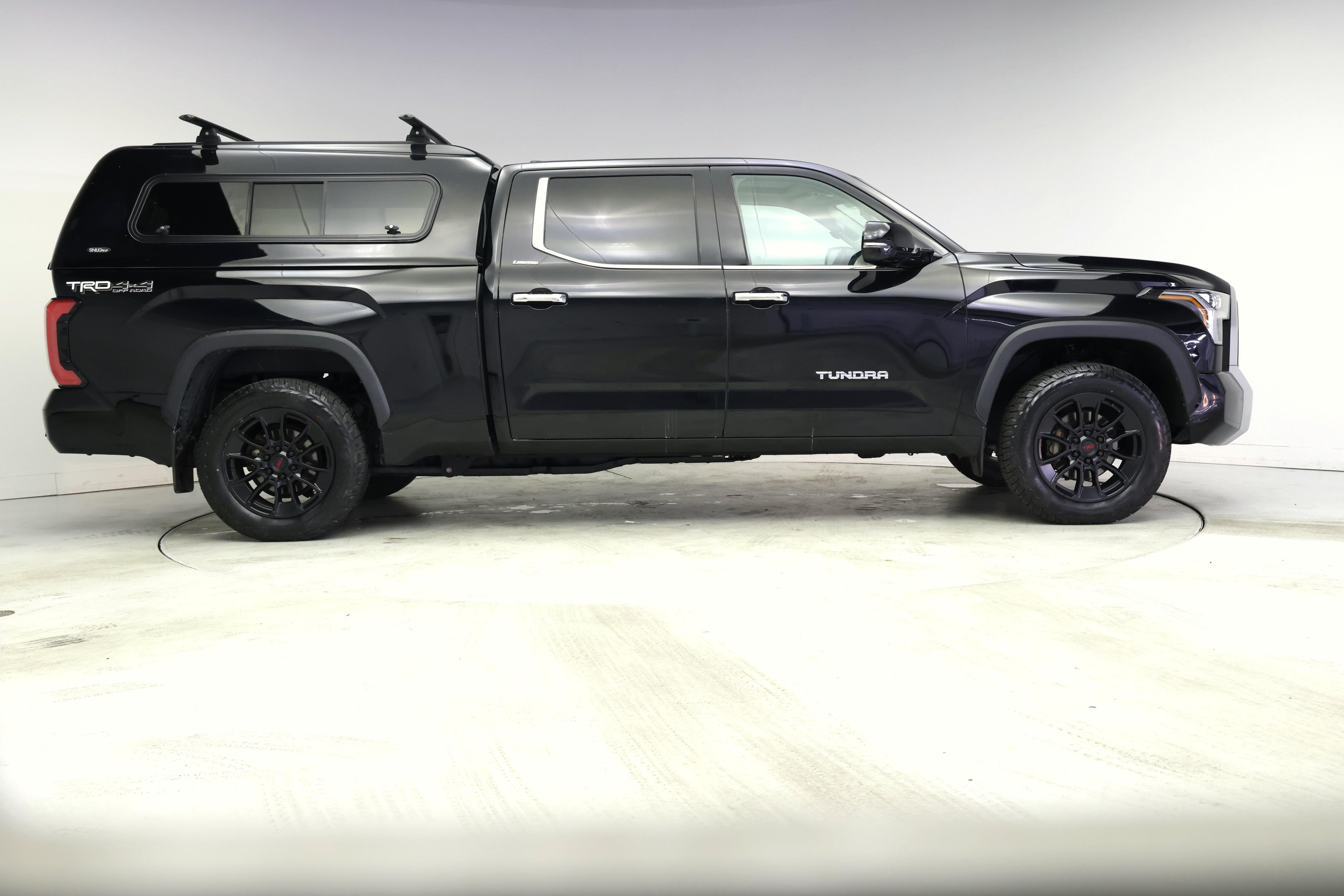 Thumbnail: 2022 Toyota Tundra - 7