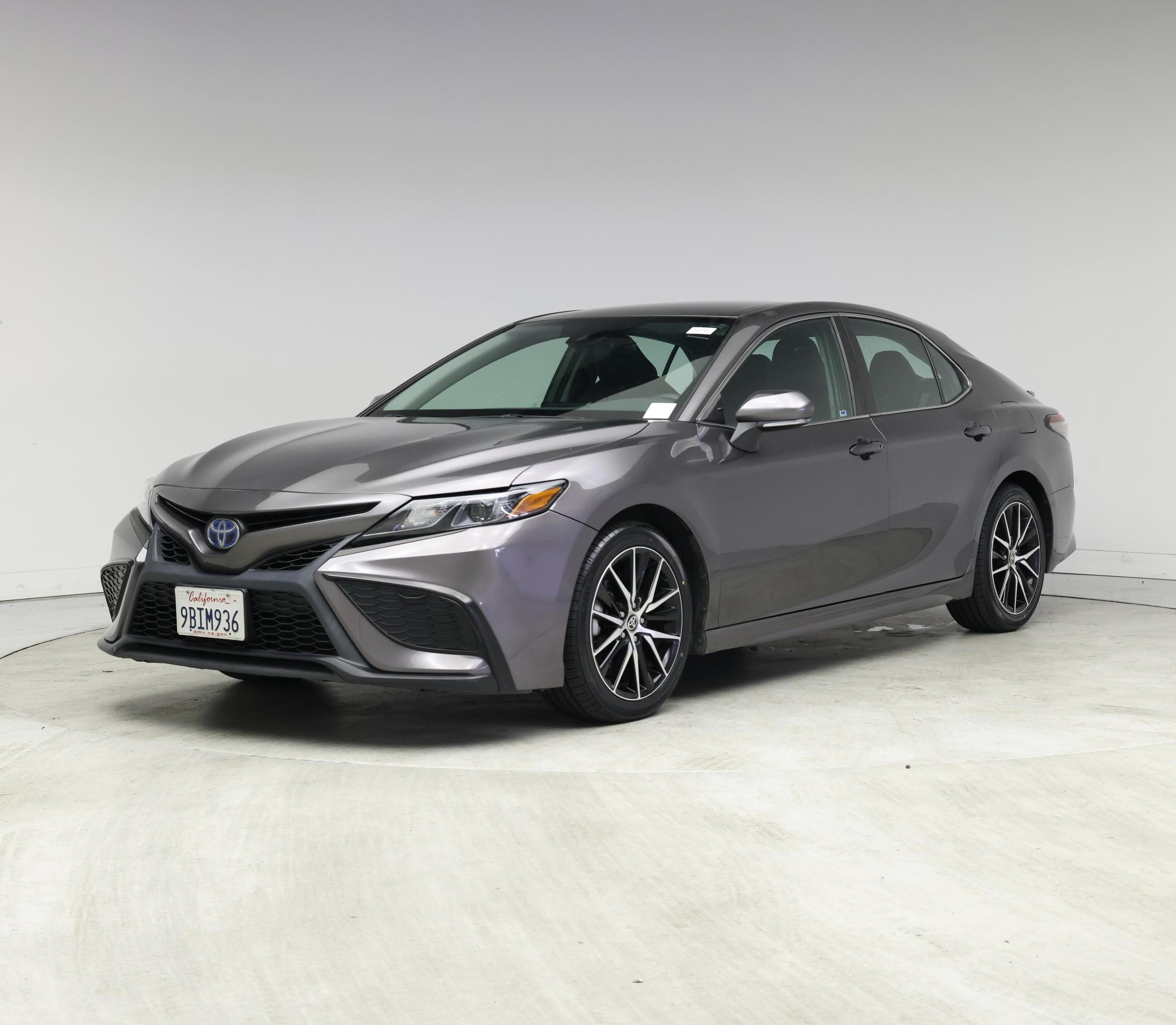 Thumbnail: 2022 Toyota Camry - 4