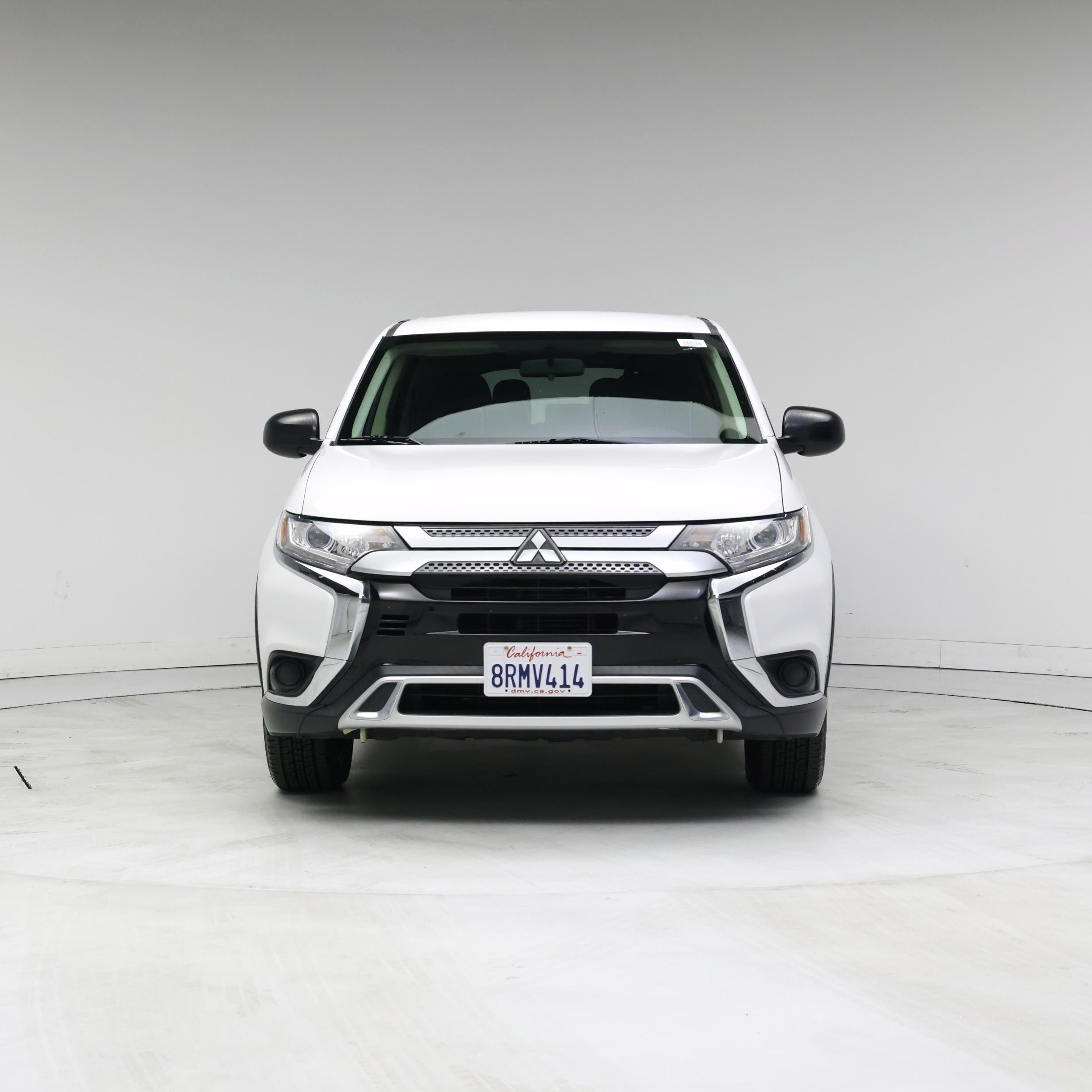 Thumbnail: 2019 Mitsubishi Outlander - 5