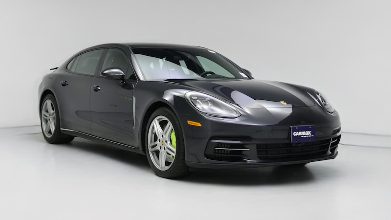 2018 Porsche Panamera 4 Hero Image