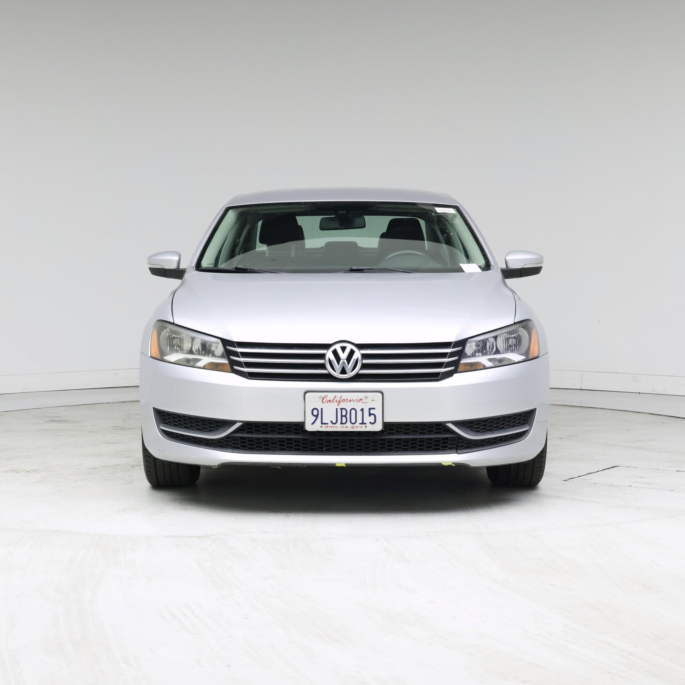 Thumbnail: 2015 Volkswagen Passat - 5
