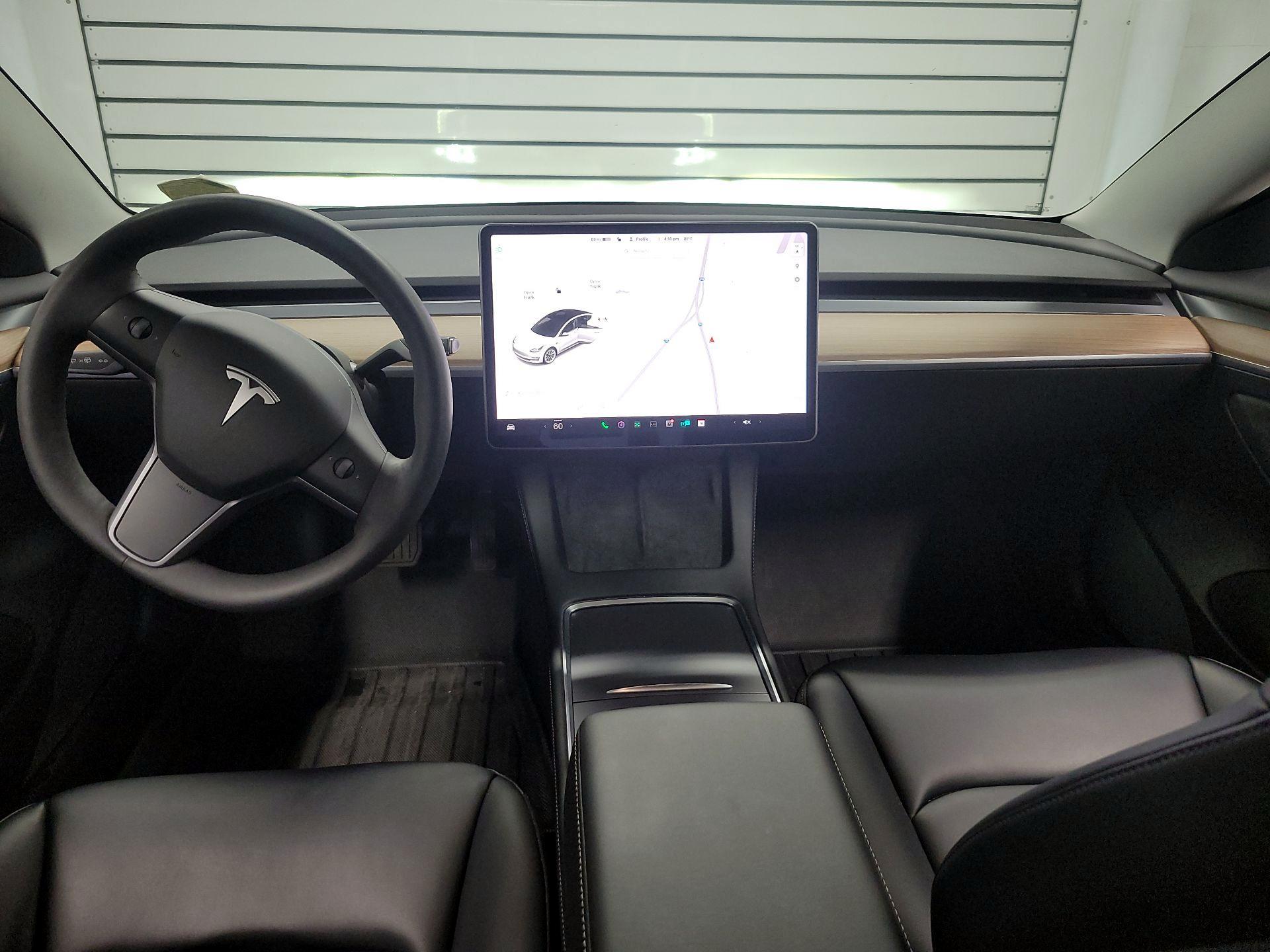 Thumbnail: 2021 Tesla Model 3 - 9