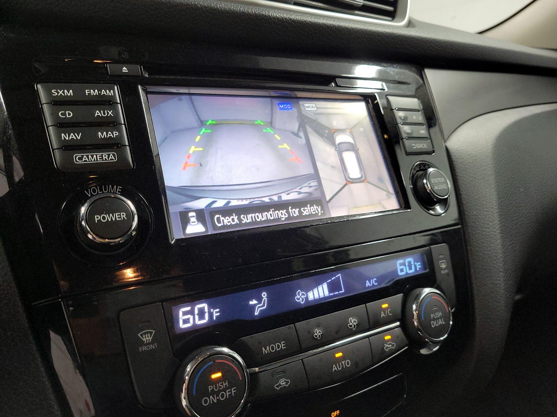 Thumbnail: 2014 Nissan Rogue - 15