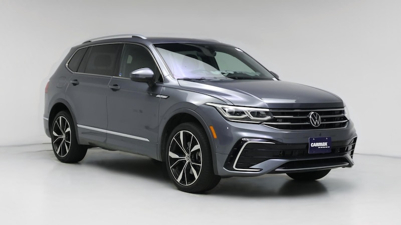2022 Volkswagen Tiguan SE R-Line Hero Image