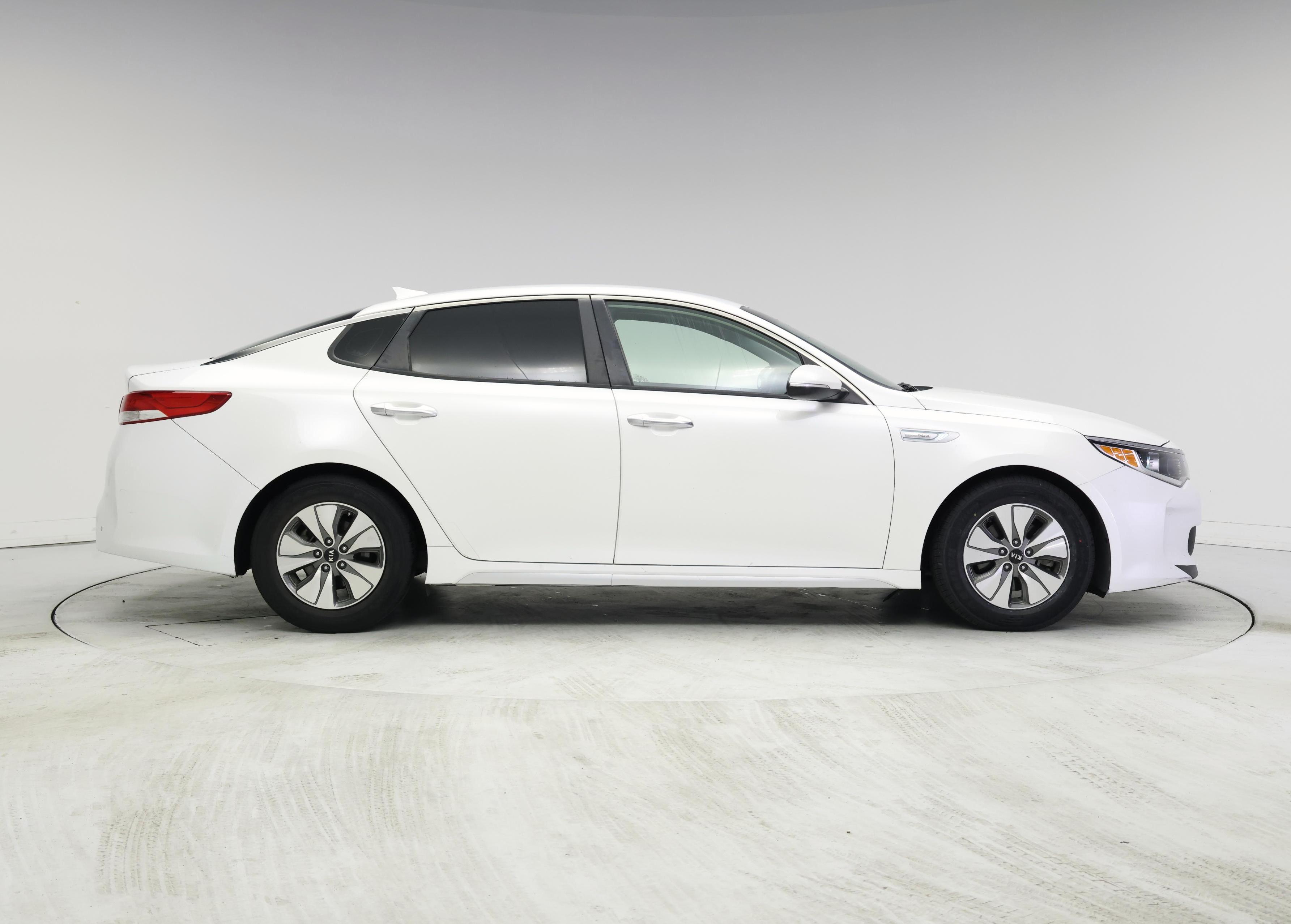 Thumbnail: 2017 Kia Optima - 7