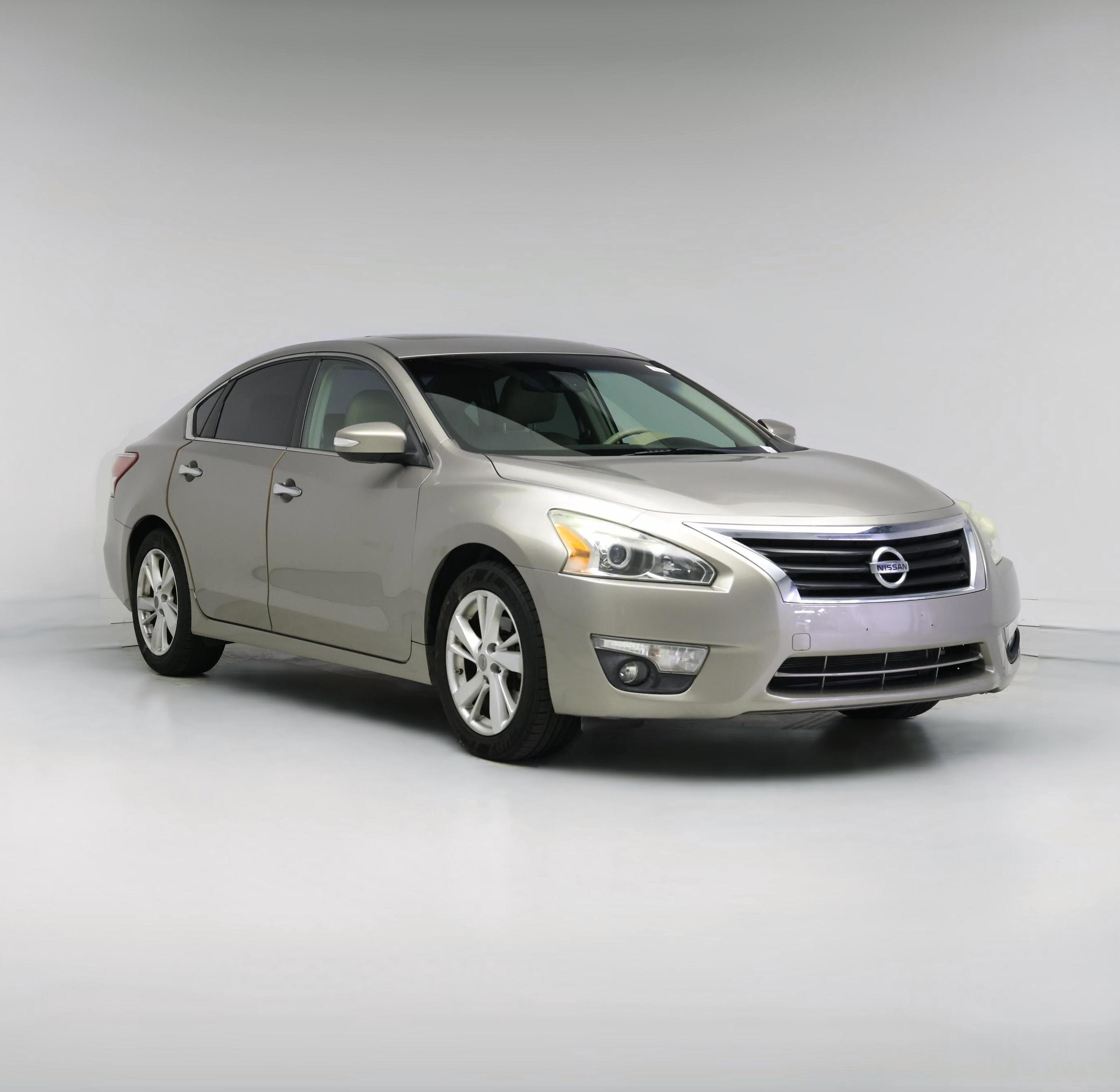 Thumbnail: 2013 Nissan Altima - 1