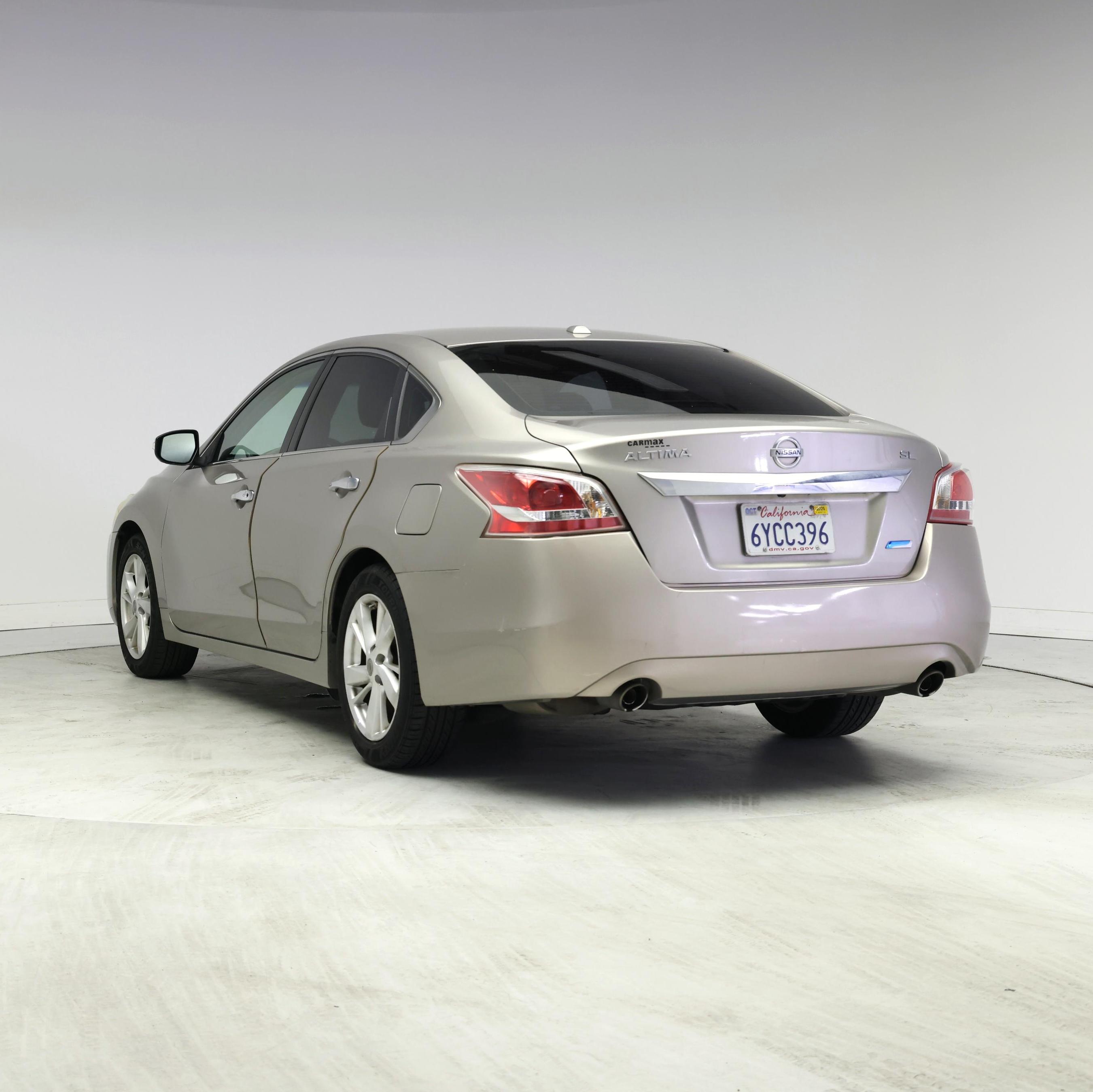 Thumbnail: 2013 Nissan Altima - 2