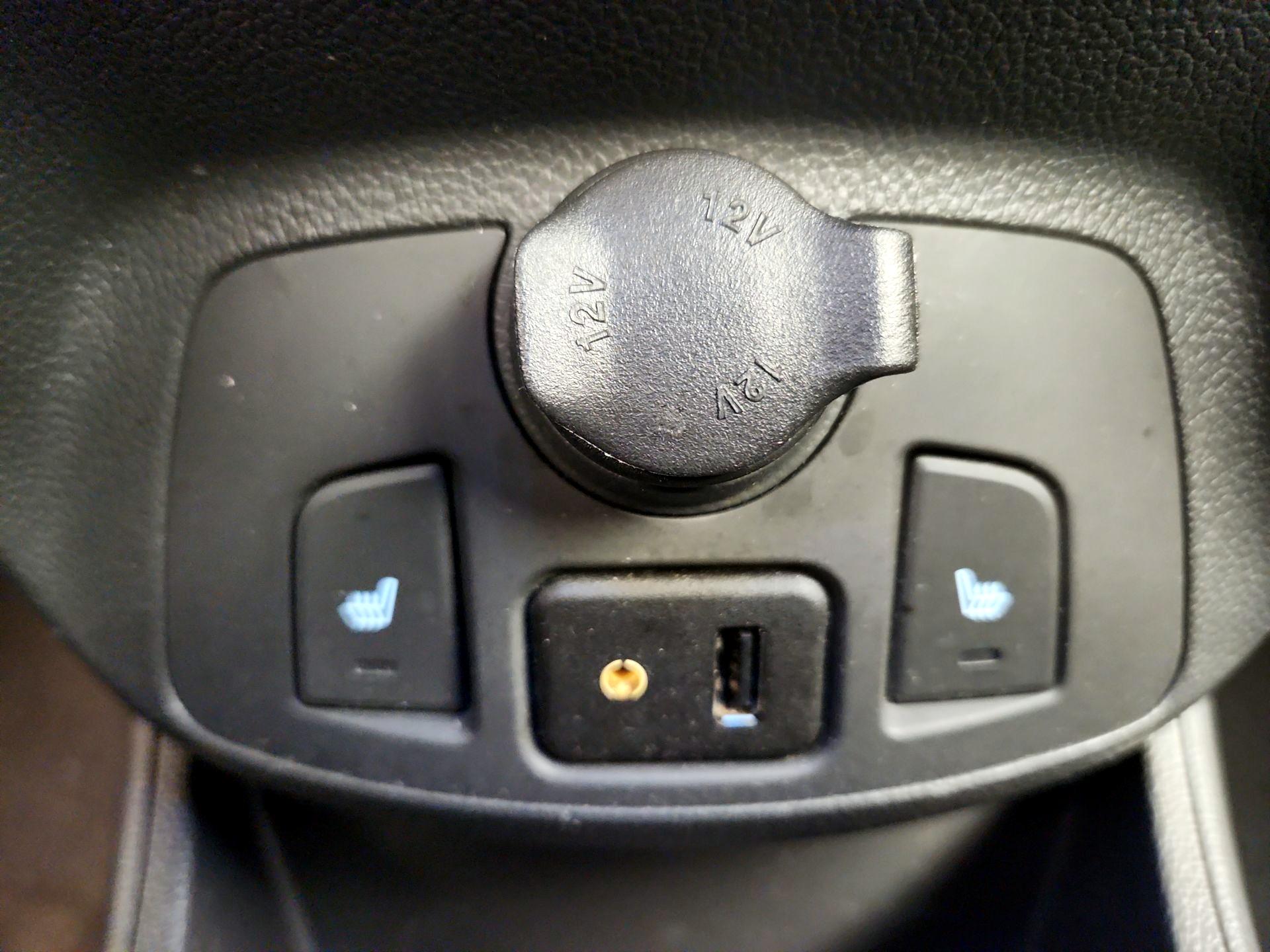 Thumbnail: 2015 Chevrolet Spark - 17