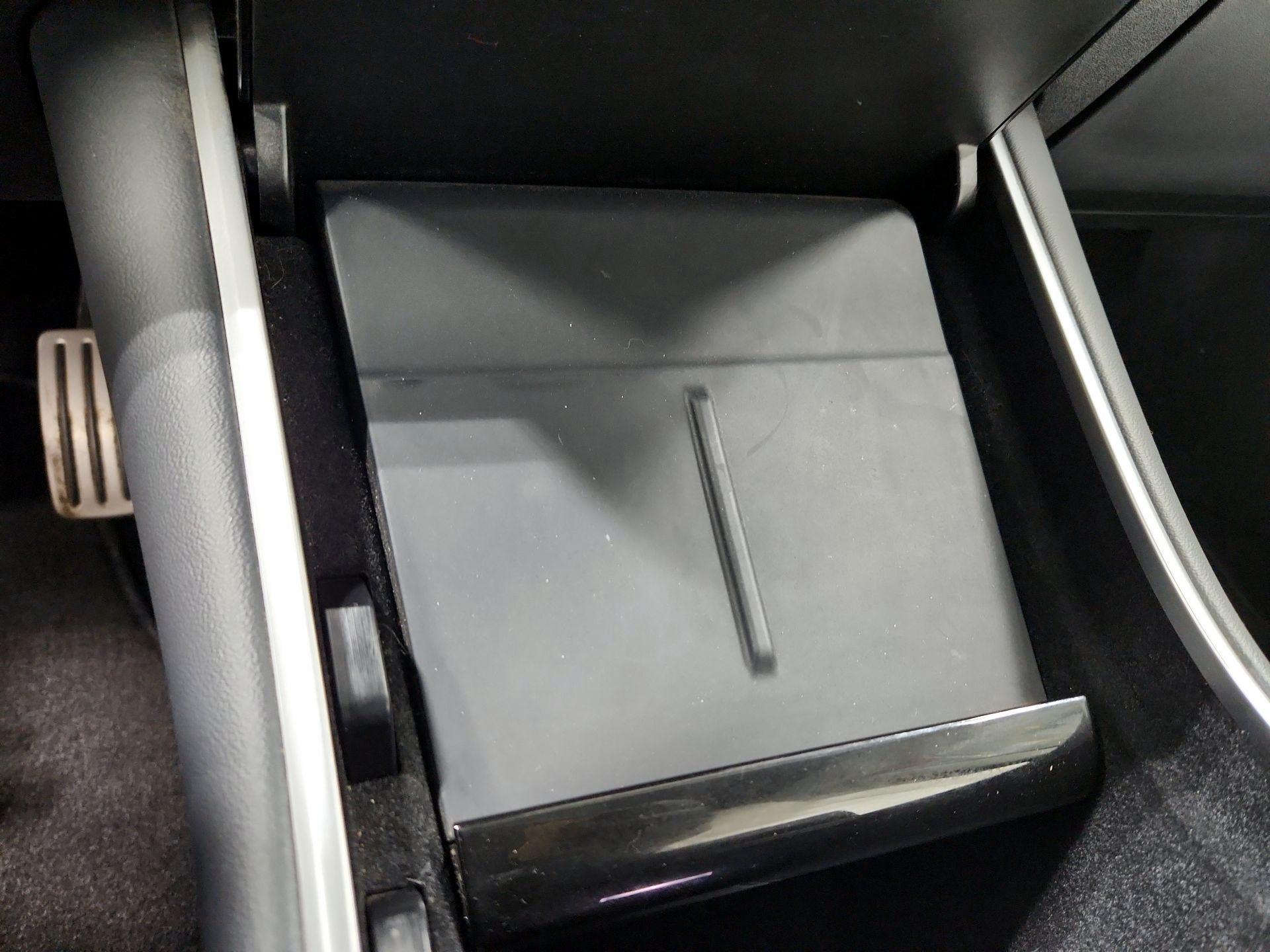 Thumbnail: 2020 Tesla Model 3 - 18