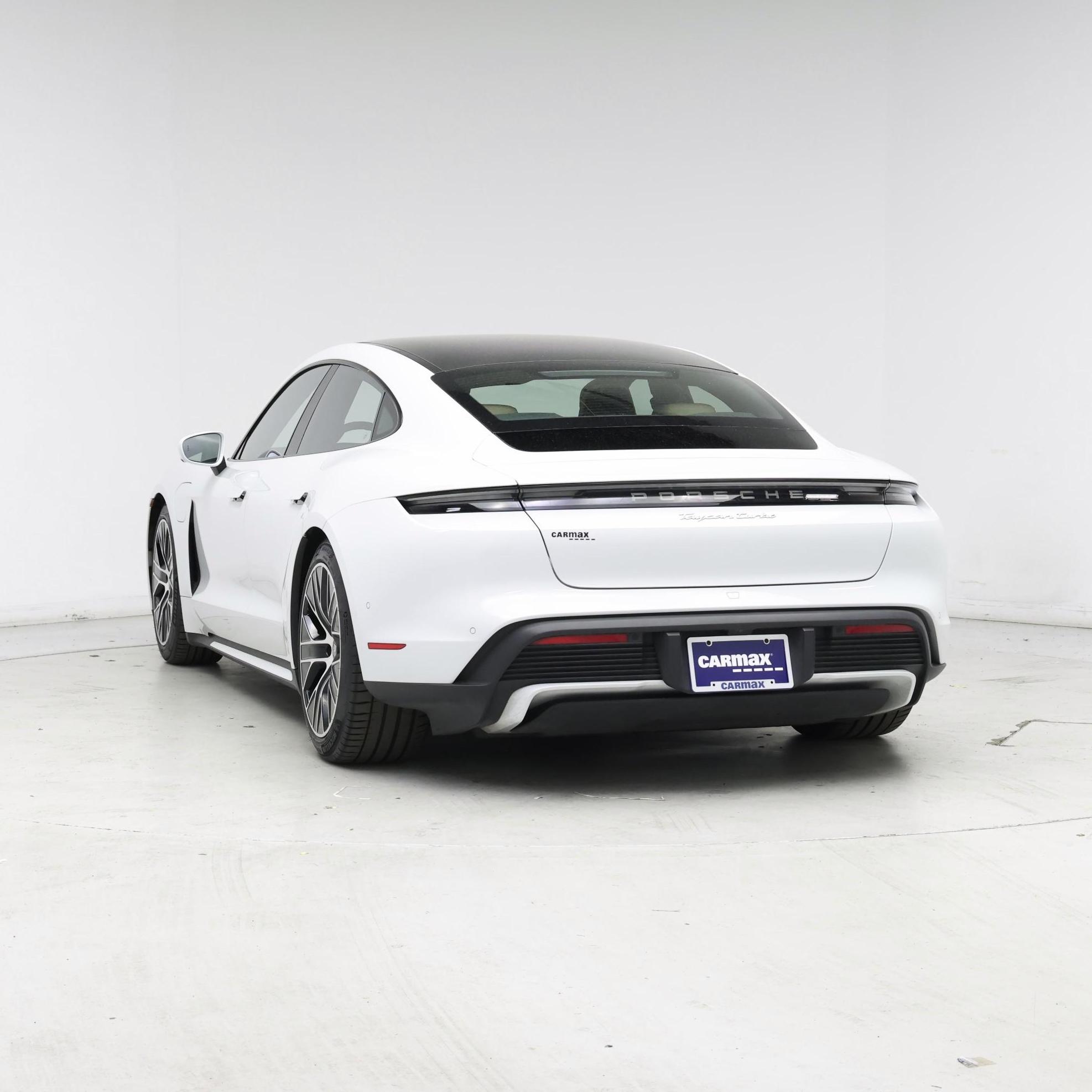 Thumbnail: 2020 Porsche Taycan - 6