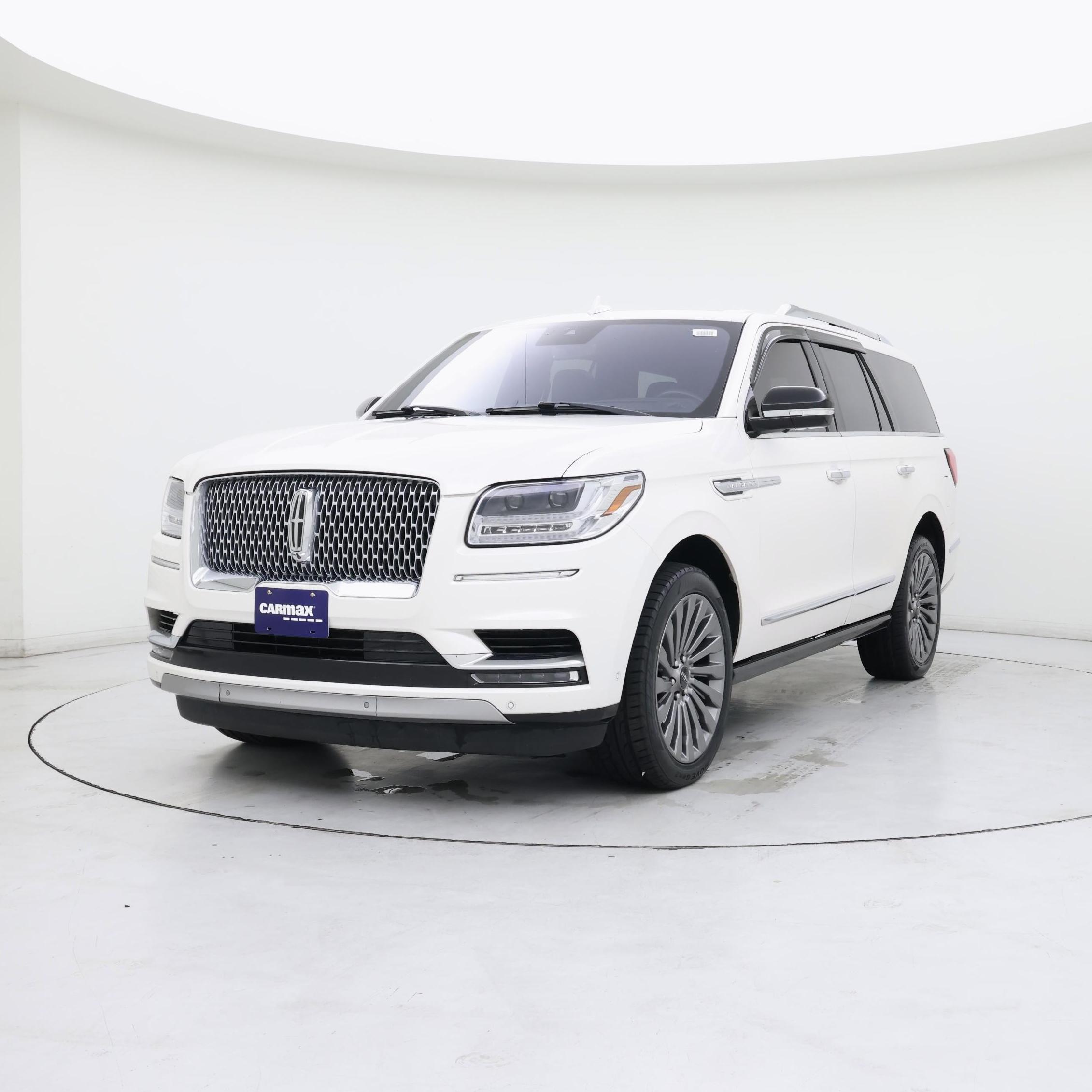 Thumbnail: 2019 Lincoln Navigator - 4