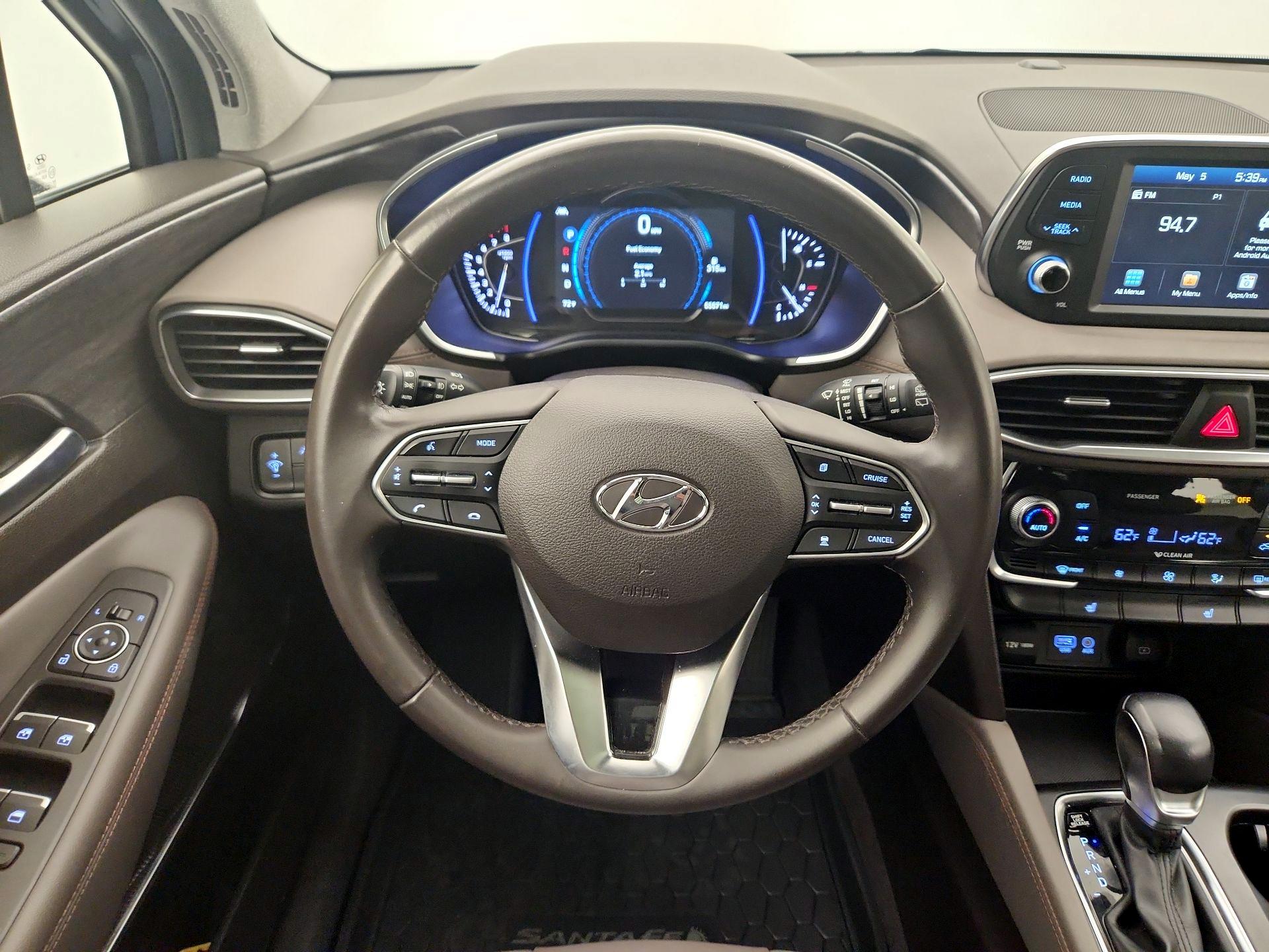 Thumbnail: 2019 Hyundai Santa Fe - 10