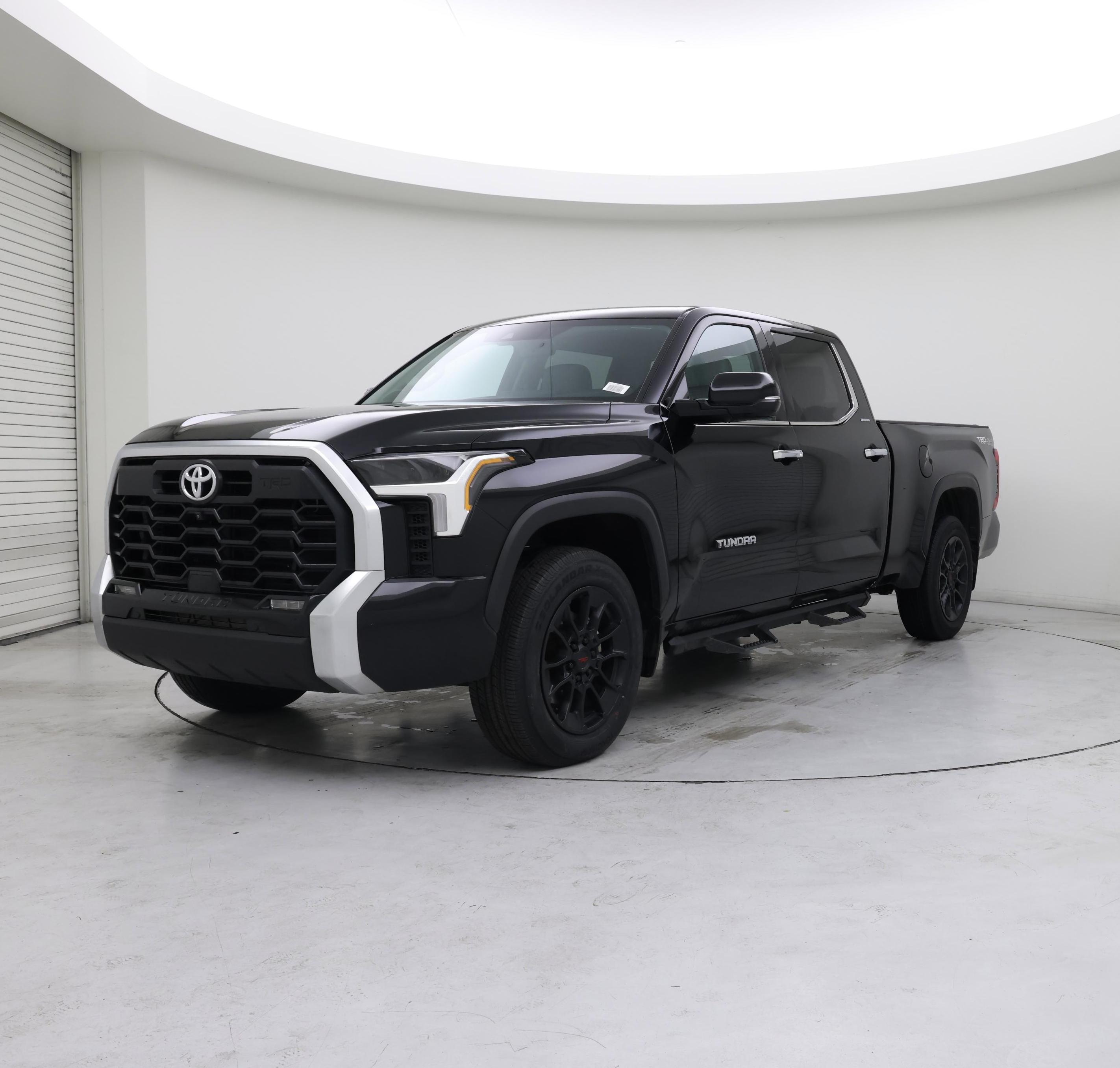 Thumbnail: 2022 Toyota Tundra - 4