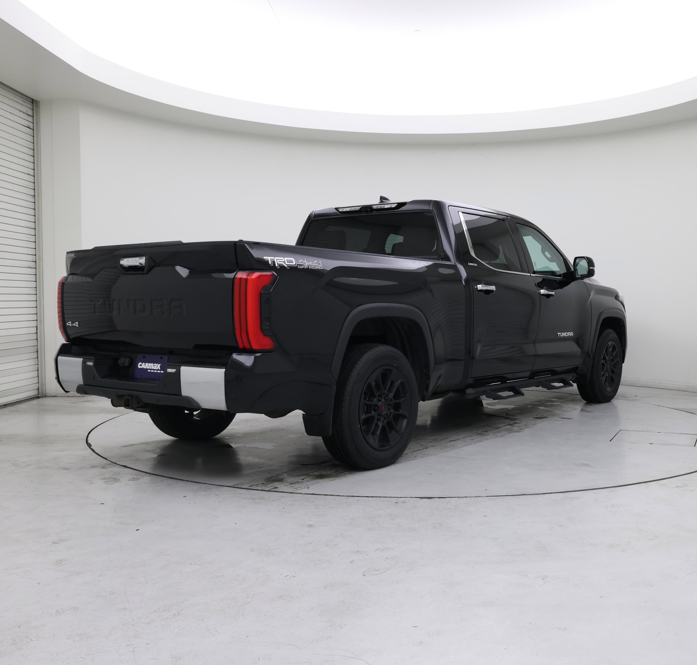 Thumbnail: 2022 Toyota Tundra - 8