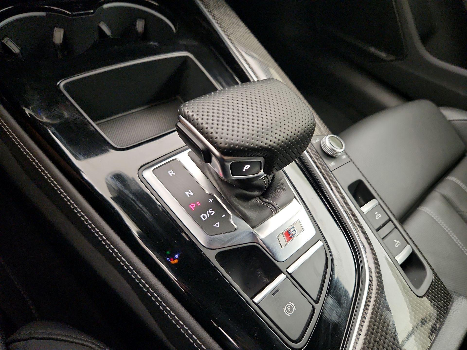 Thumbnail: 2021 Audi S5 - 18