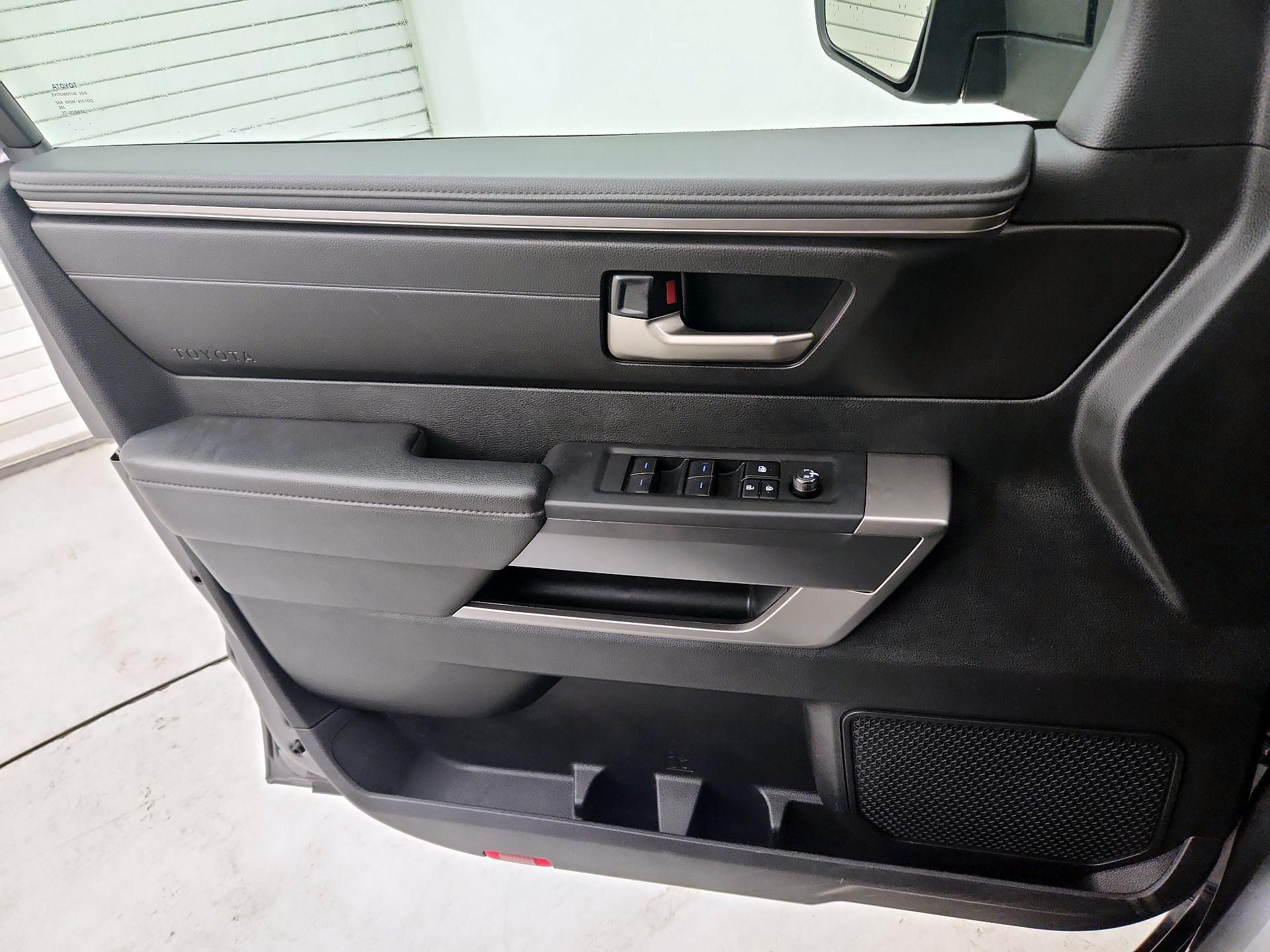 Thumbnail: 2023 Toyota Tundra - 12