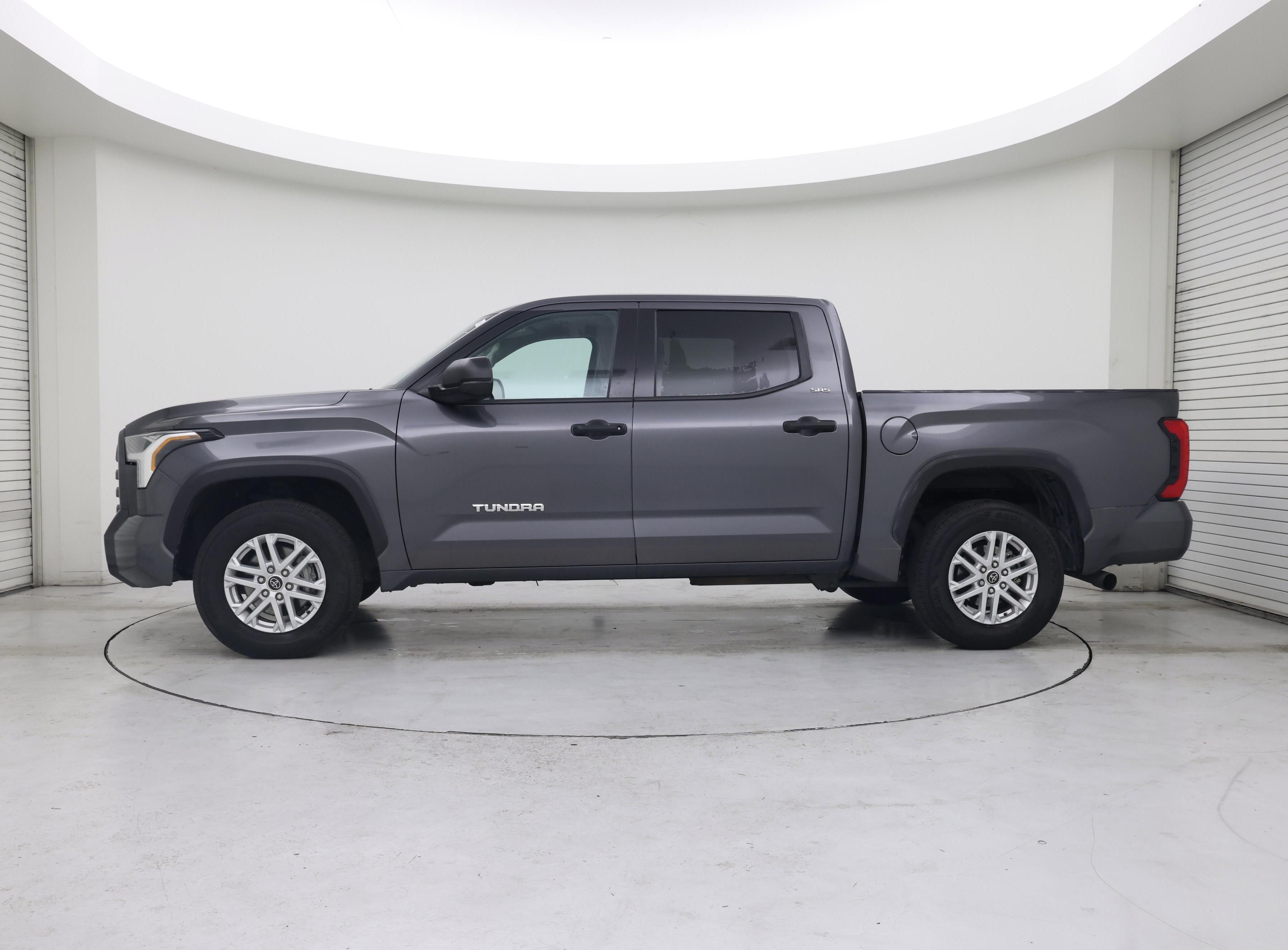 Thumbnail: 2023 Toyota Tundra - 3