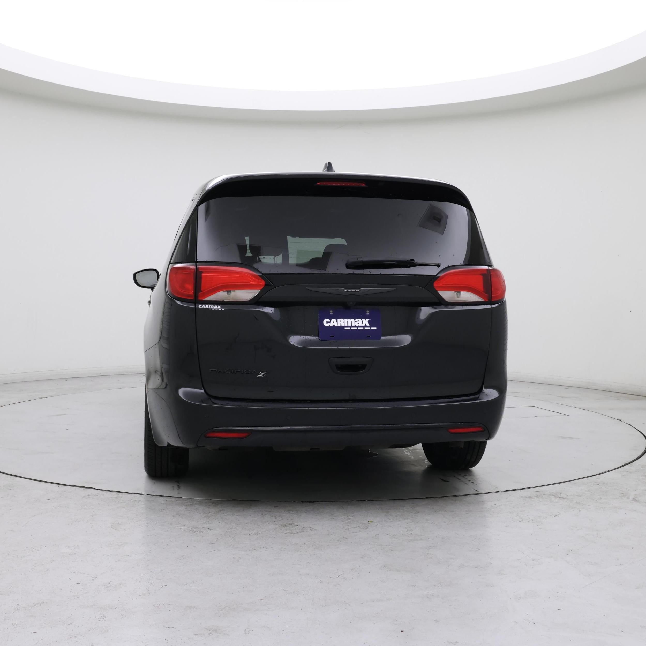 Thumbnail: 2020 Chrysler Pacifica - 6