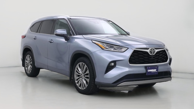 2022 Toyota Highlander Platinum Hero Image