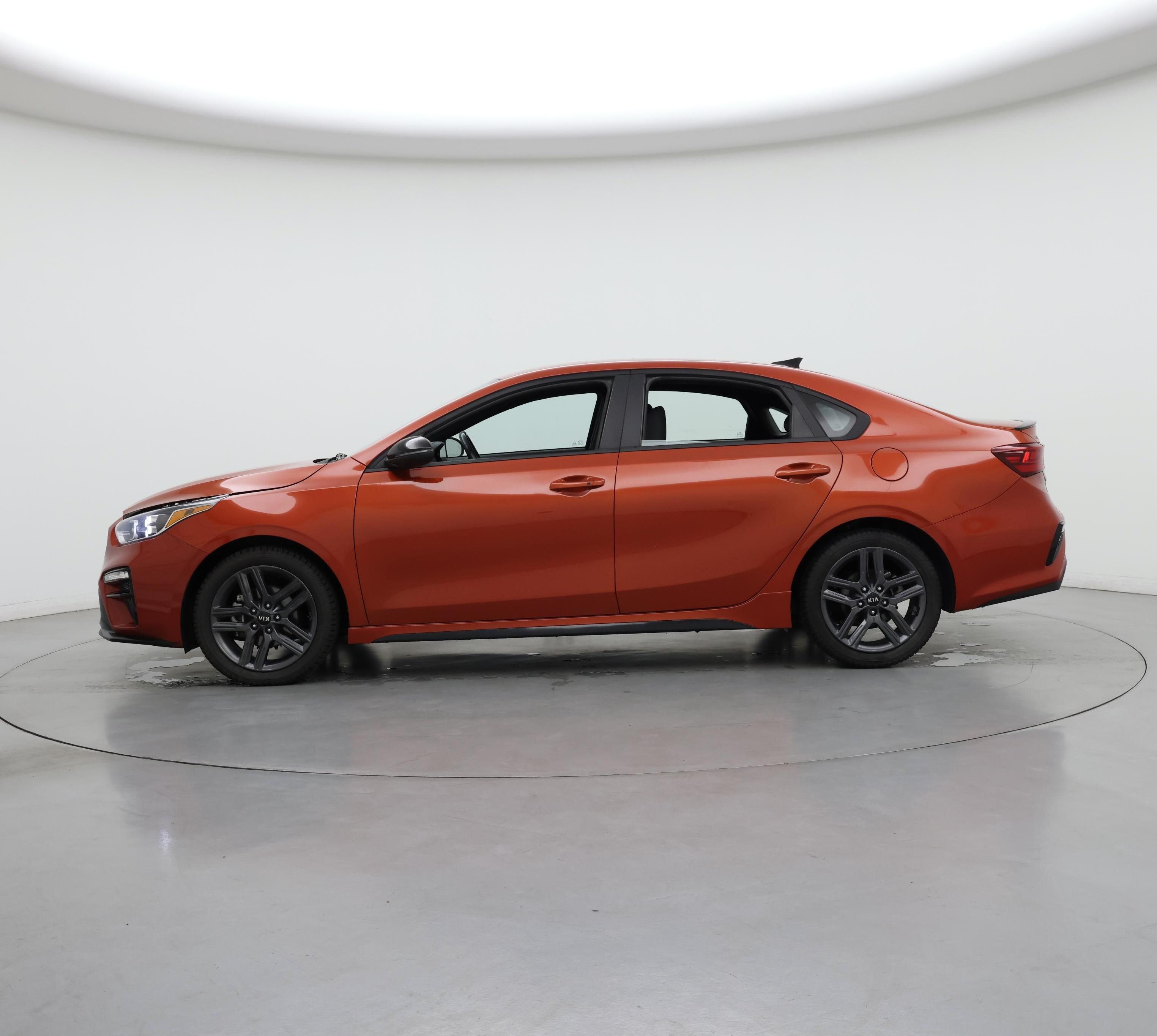 Thumbnail: 2021 Kia Forte - 3