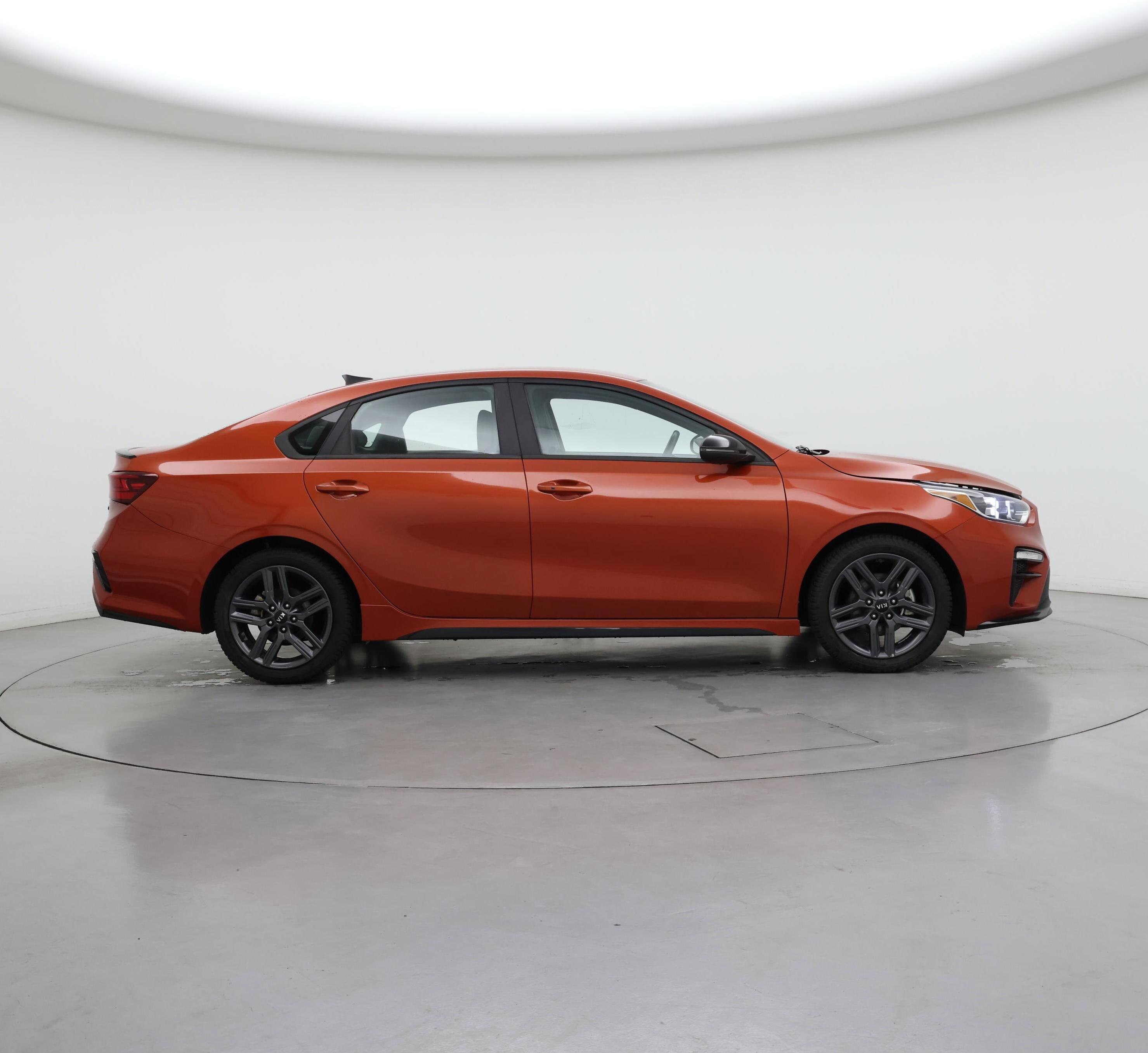 Thumbnail: 2021 Kia Forte - 7