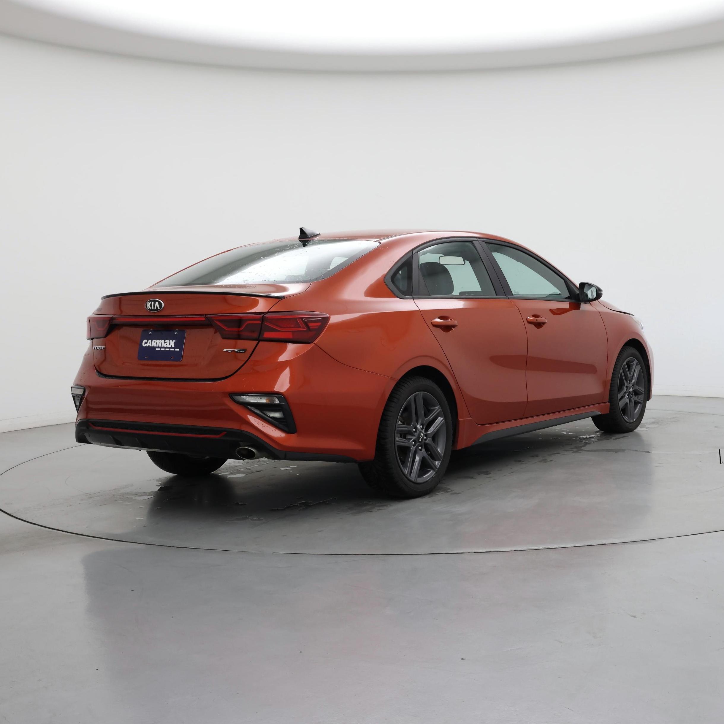 Thumbnail: 2021 Kia Forte - 8