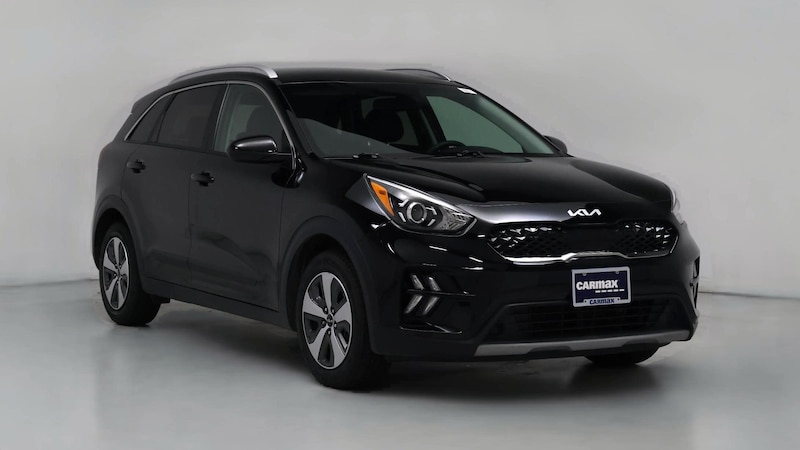 2022 Kia Niro LXS Hero Image