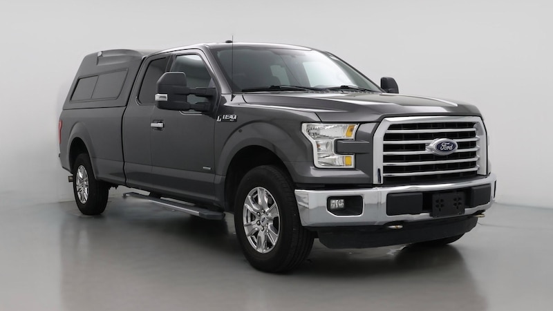 2016 Ford F-150 XLT Hero Image