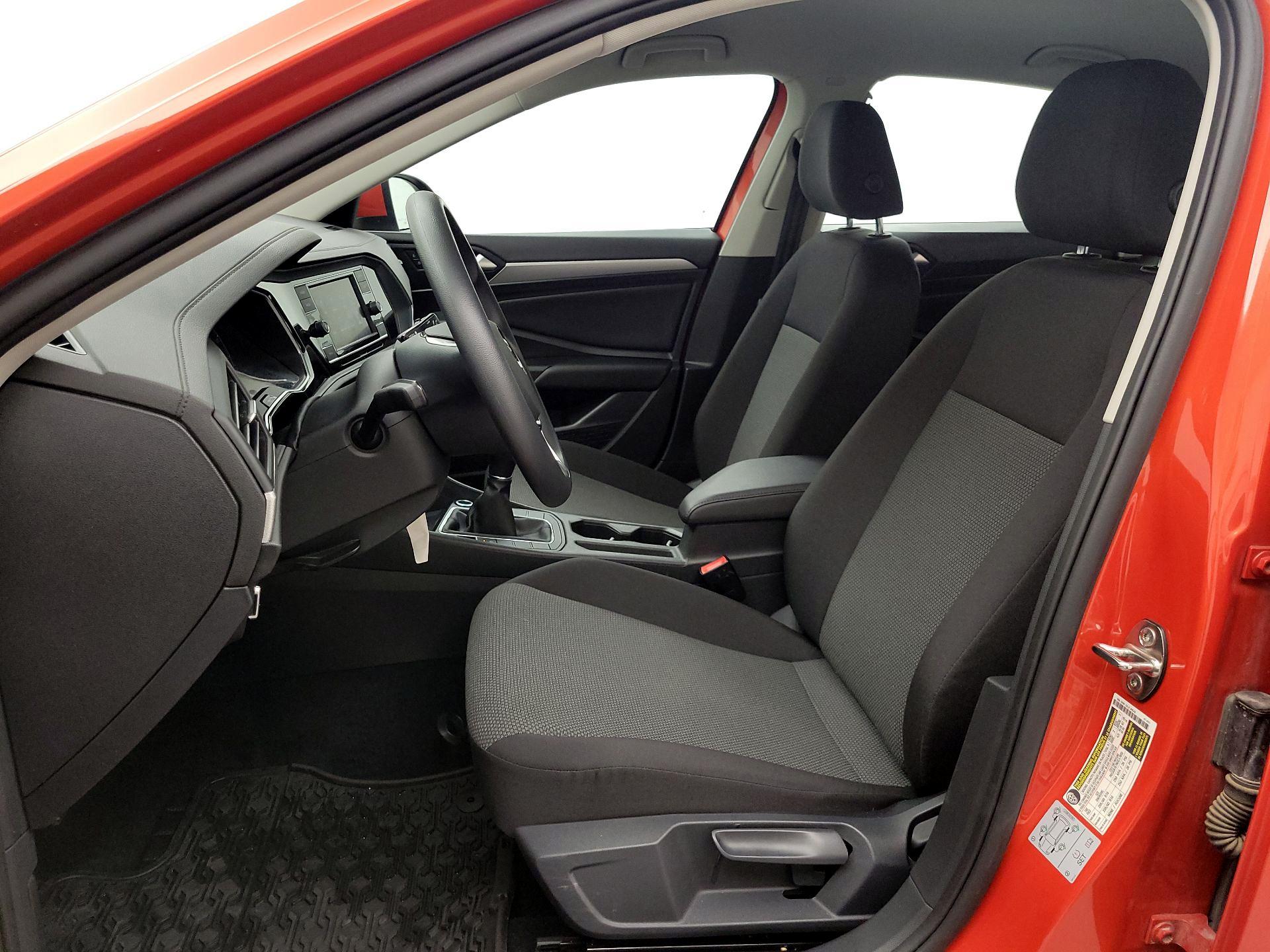 Thumbnail: 2021 Volkswagen Jetta - 11