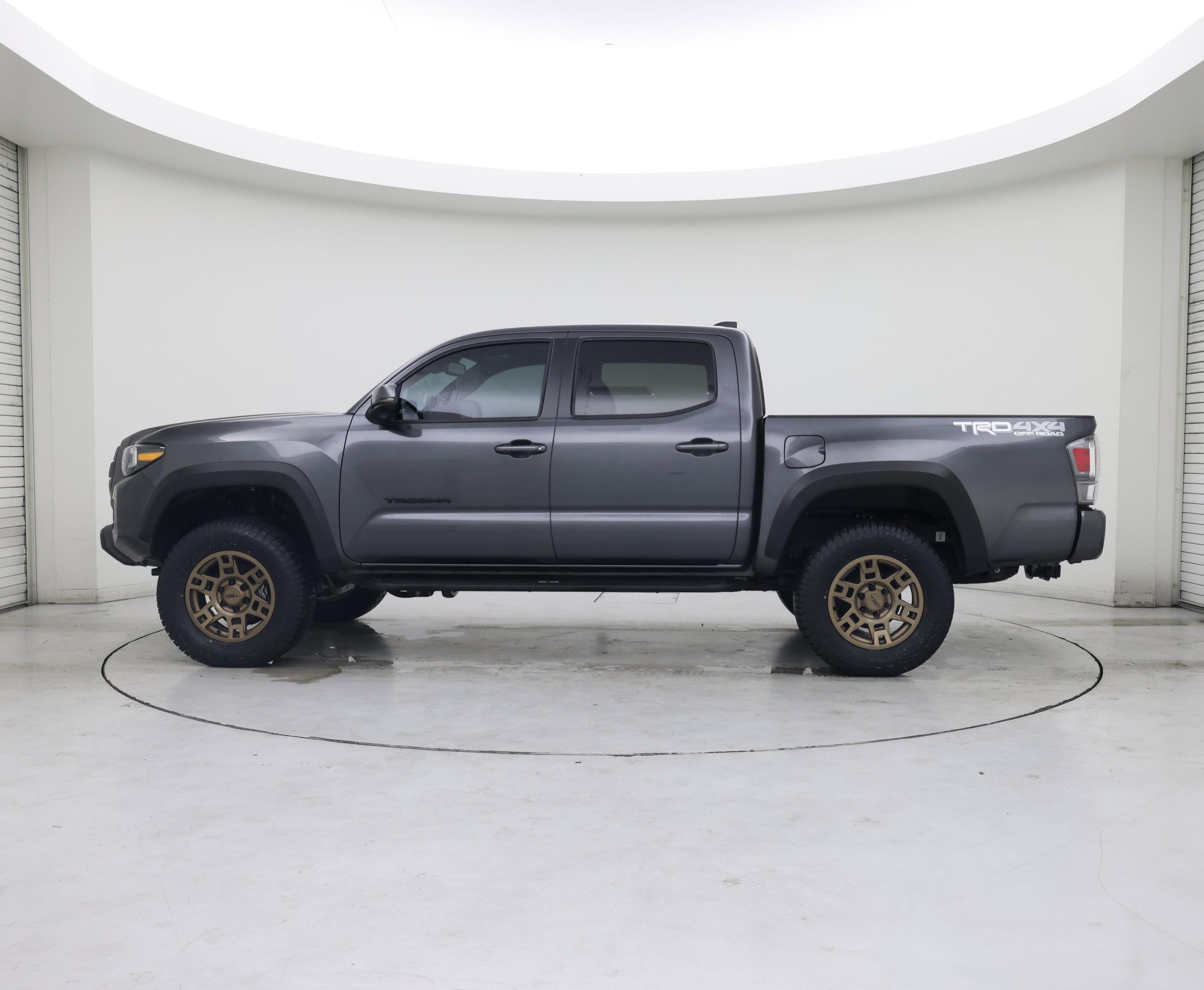 Thumbnail: 2023 Toyota Tacoma - 3