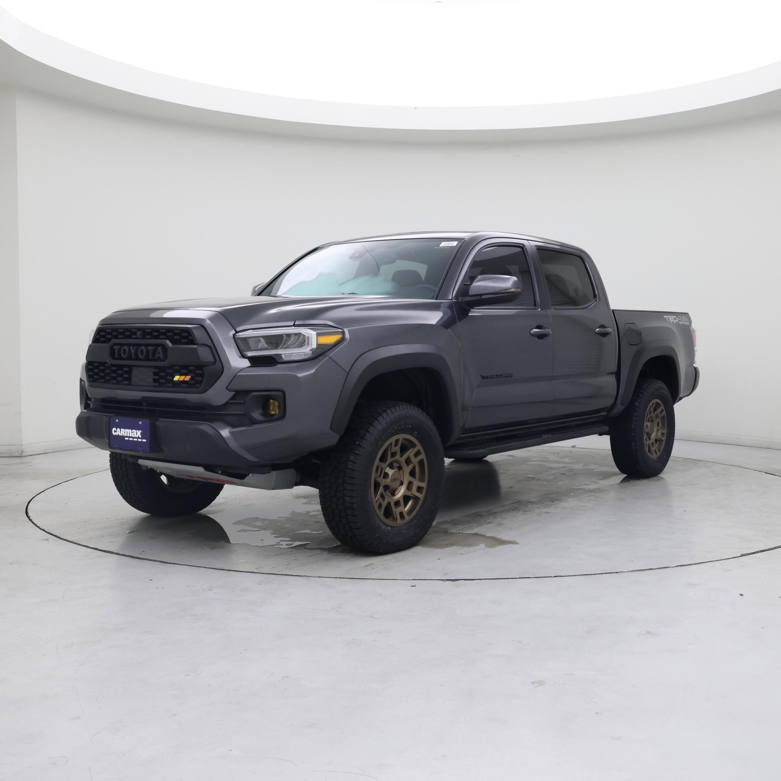 Thumbnail: 2023 Toyota Tacoma - 4