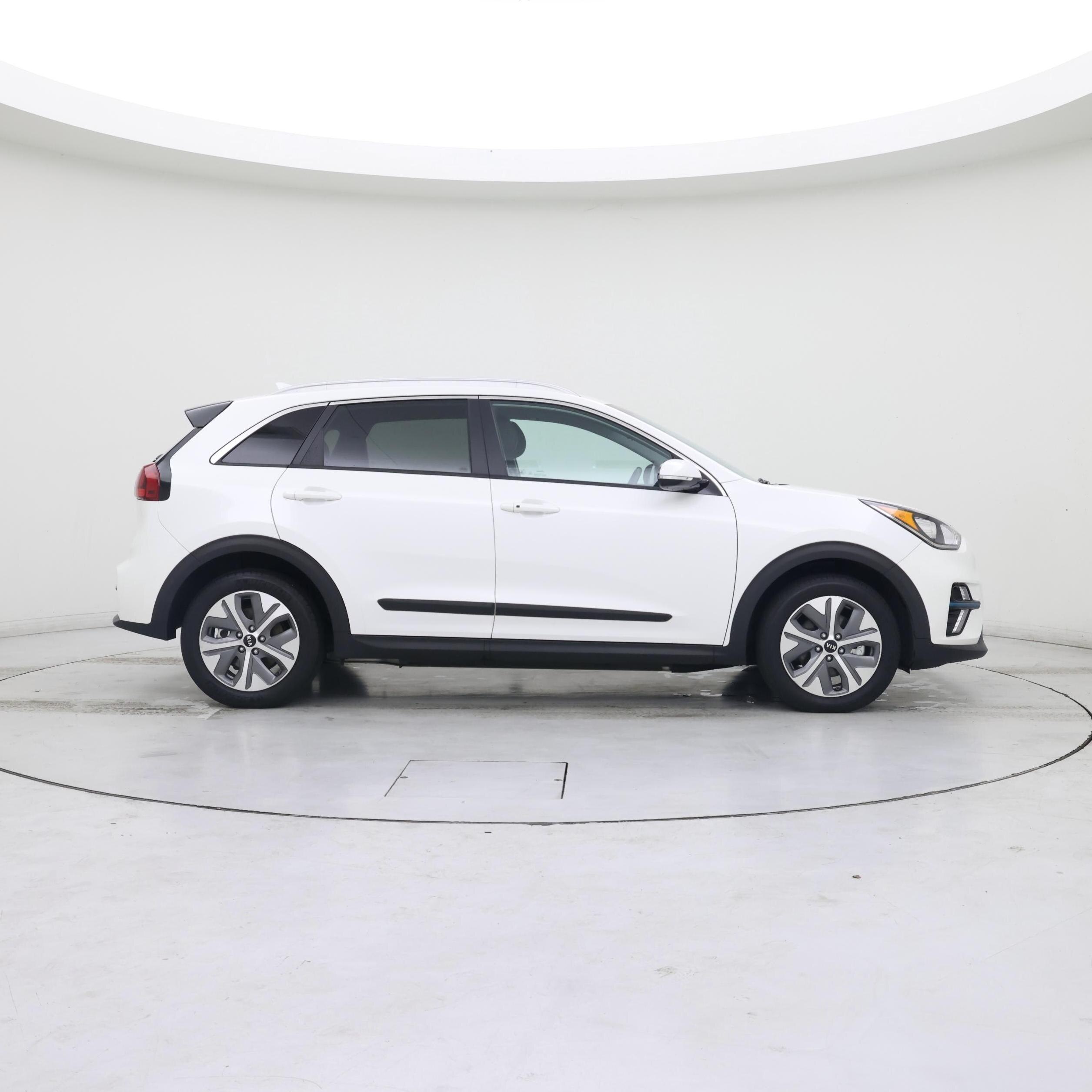 Thumbnail: 2019 Kia Niro - 7
