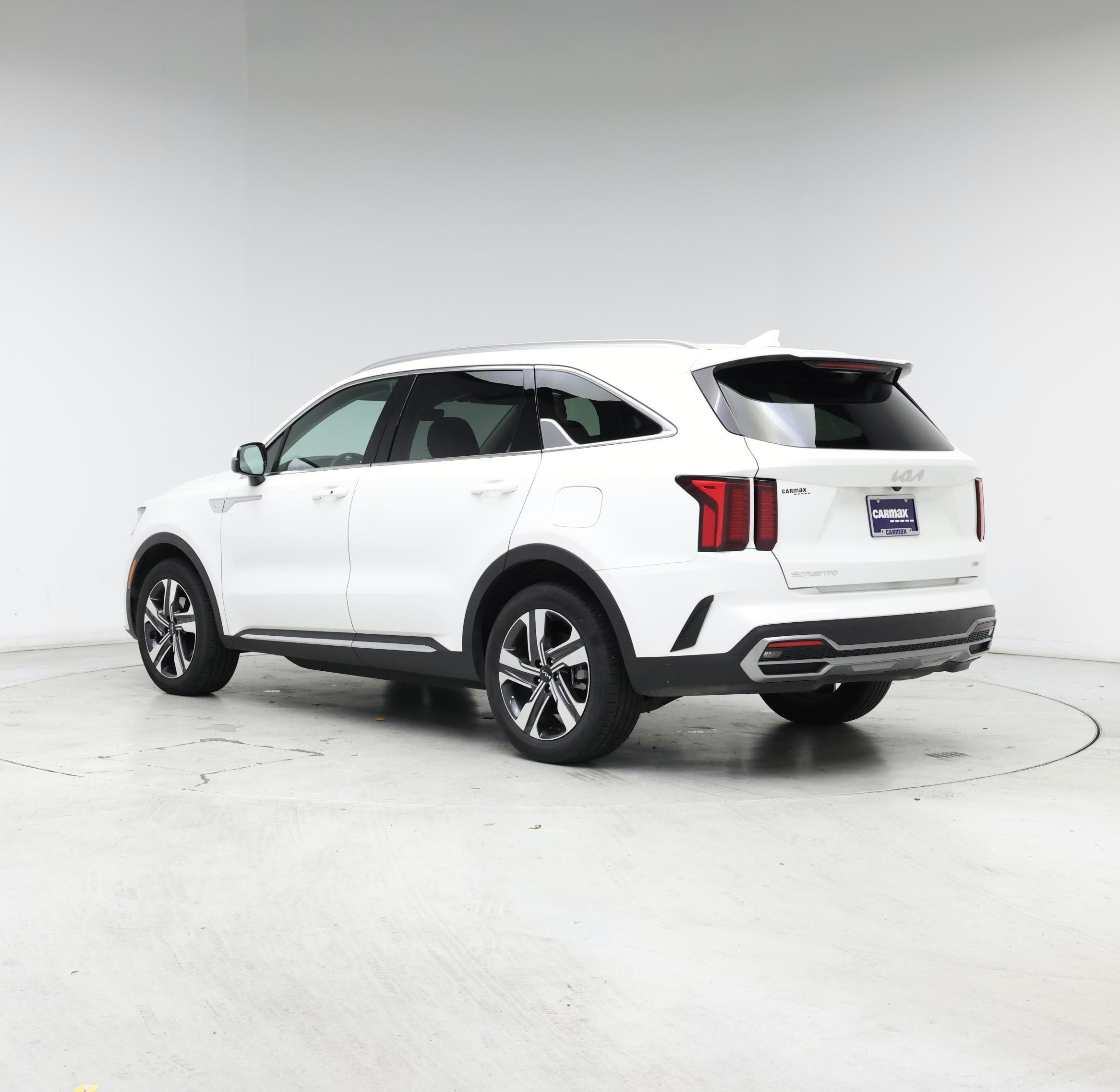 Thumbnail: 2023 Kia Sorento - 2