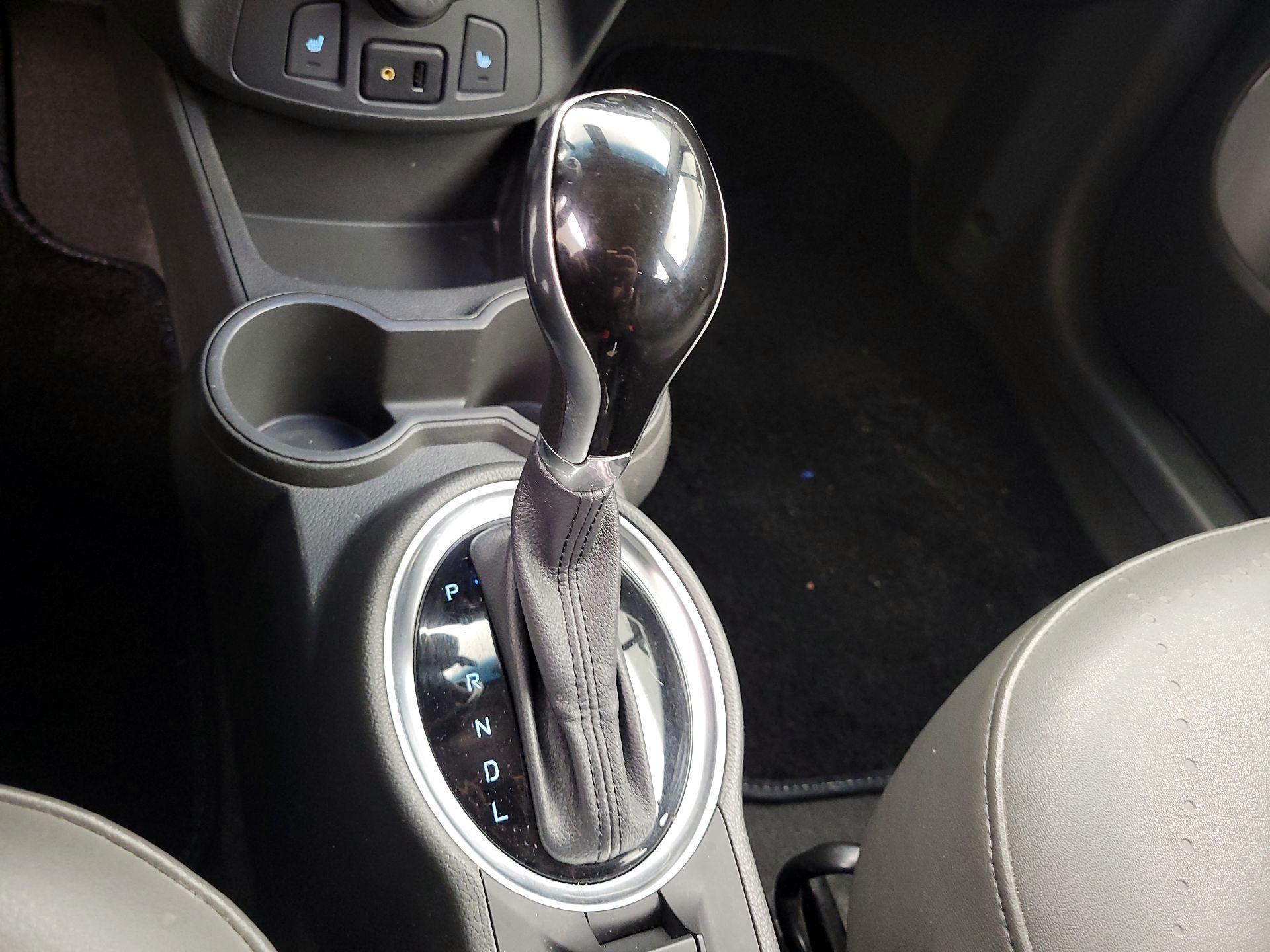 Thumbnail: 2015 Chevrolet Spark - 16