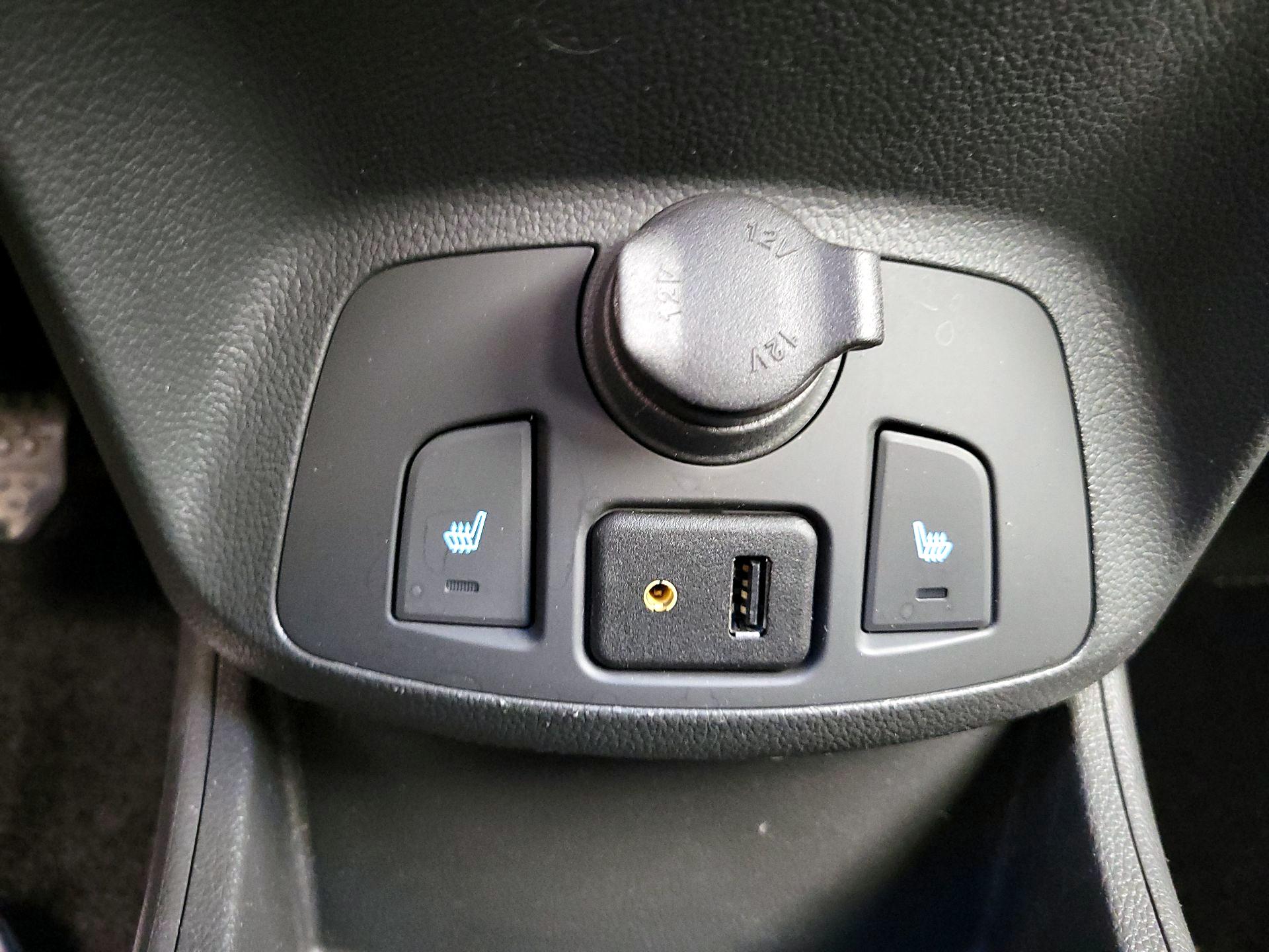 Thumbnail: 2015 Chevrolet Spark - 17