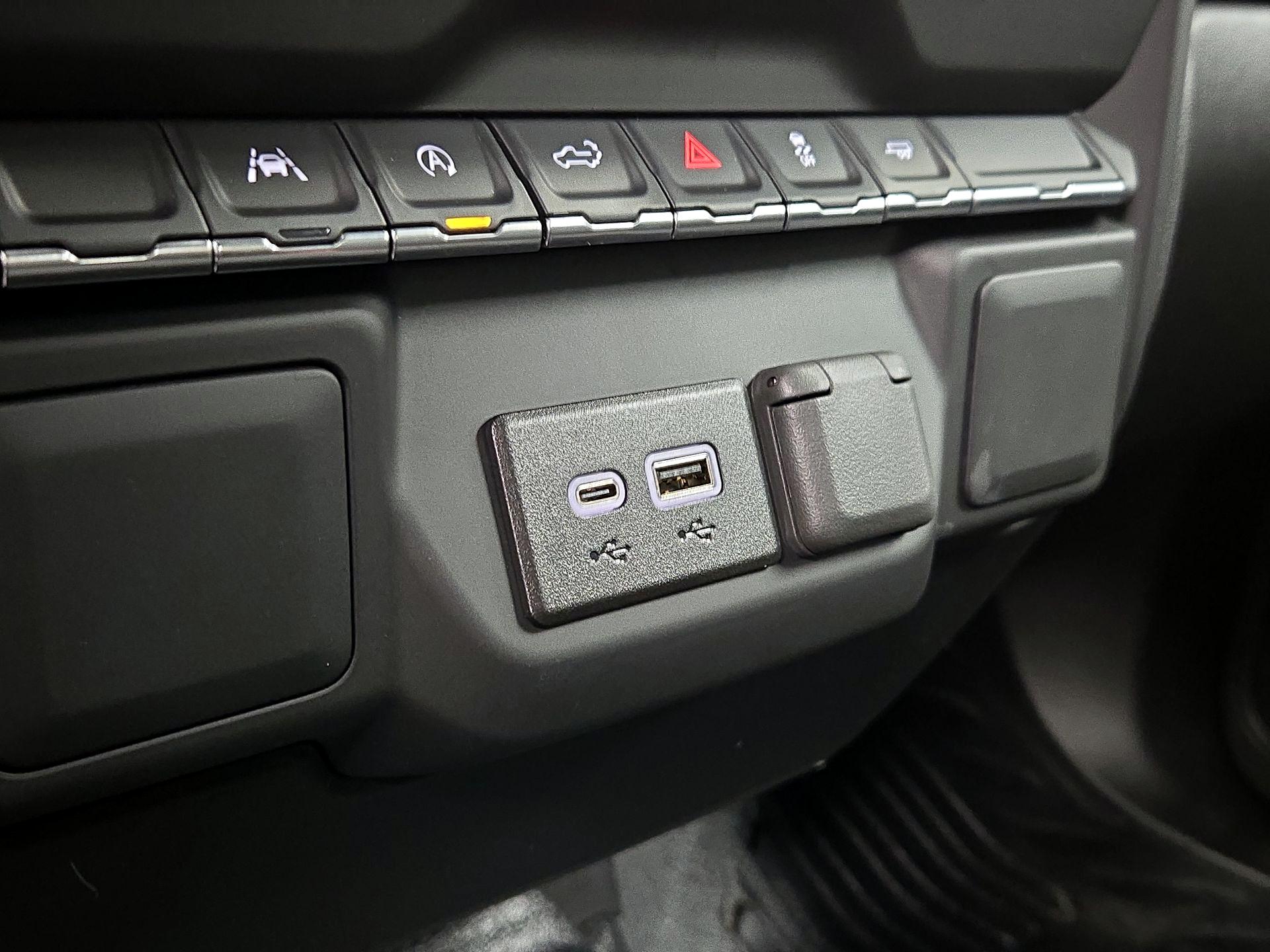 Thumbnail: 2024 GMC Sierra 1500 - 18