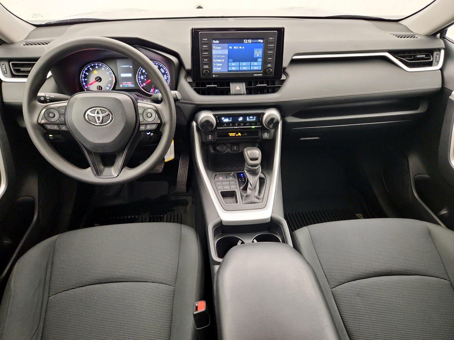 Thumbnail: 2021 Toyota RAV4 - 9
