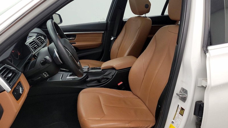2017 BMW 3 Series 330xi 9