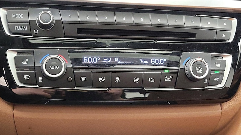 2017 BMW 3 Series 330xi 15