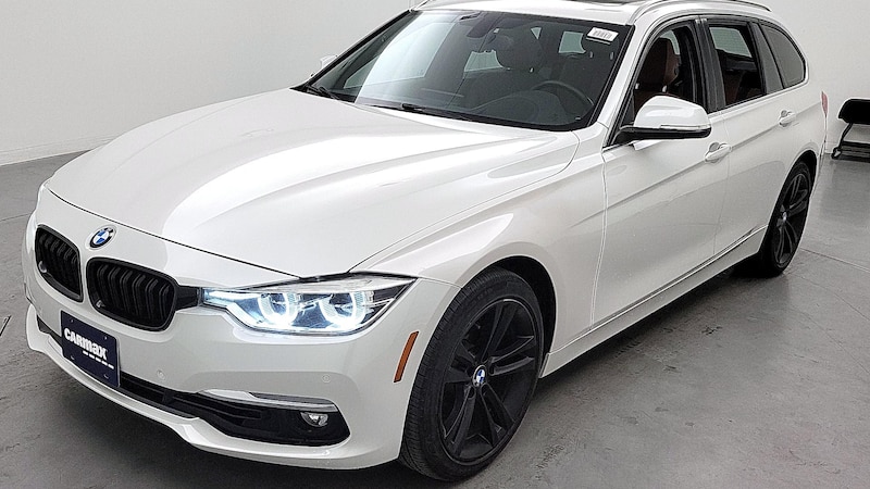 2017 BMW 3 Series 330xi 3
