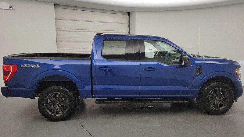 2022 Ford F-150 XLT 4