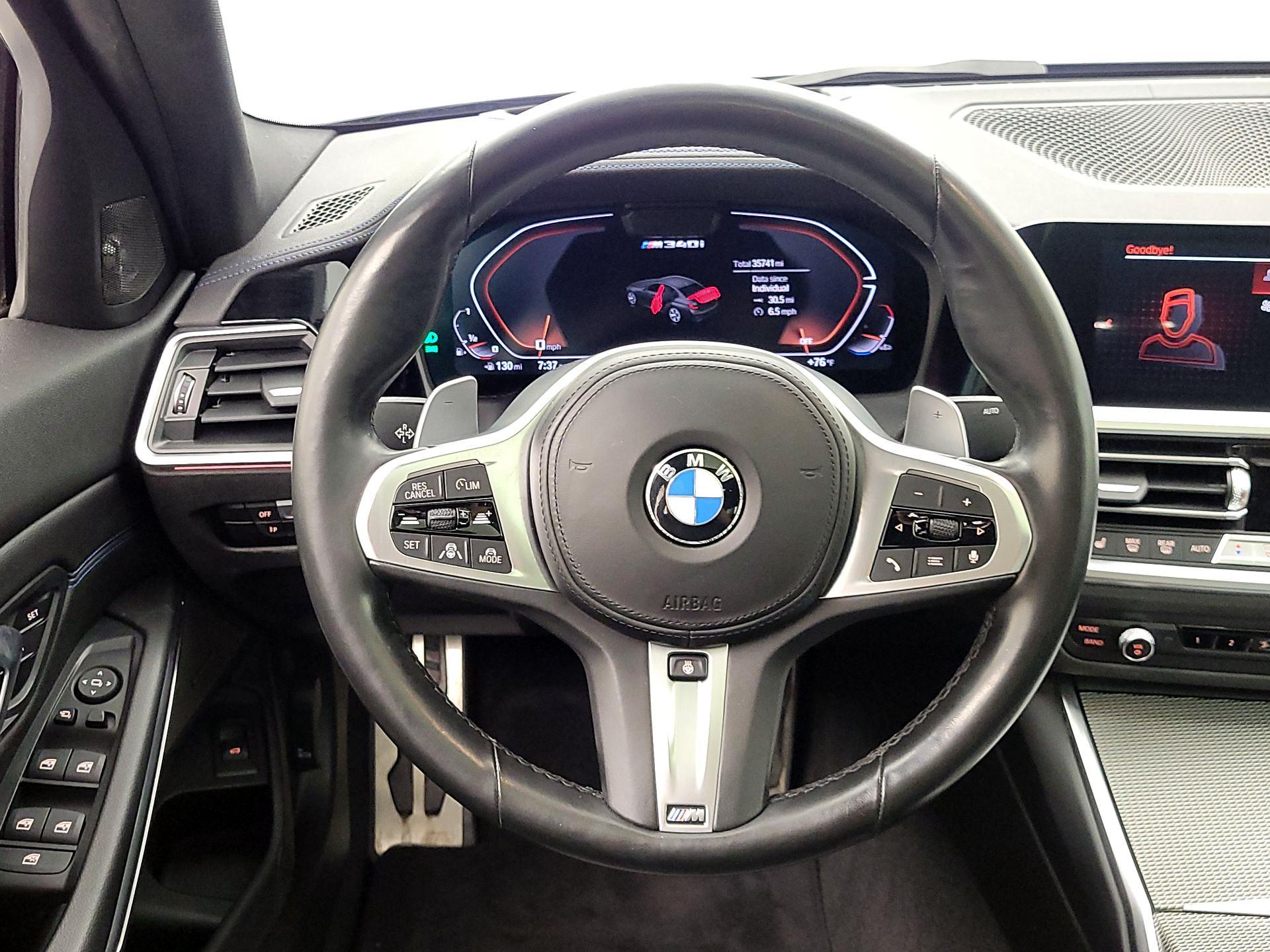 Thumbnail: 2022 BMW 3 Series - 10