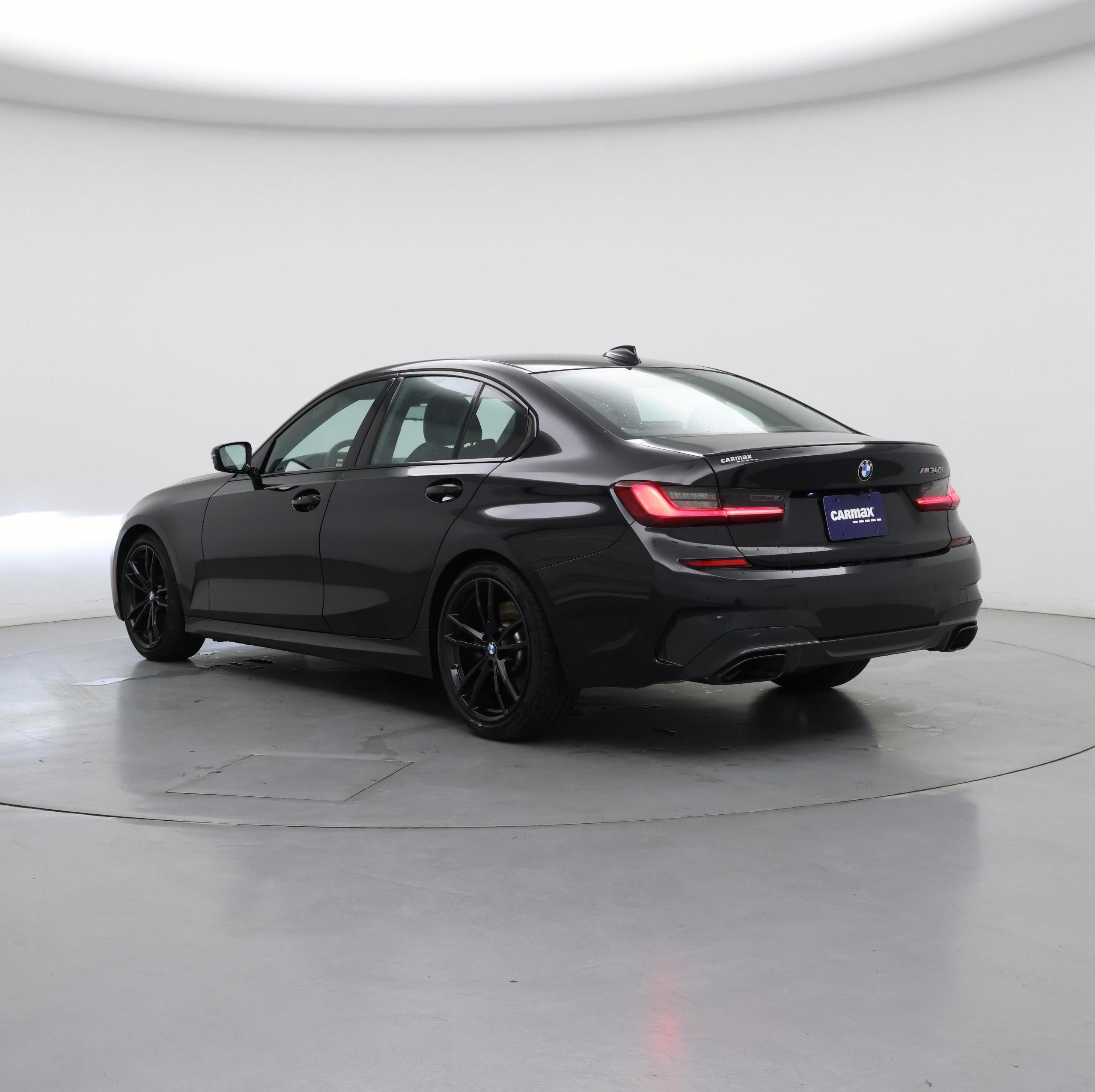 Thumbnail: 2022 BMW 3 Series - 2