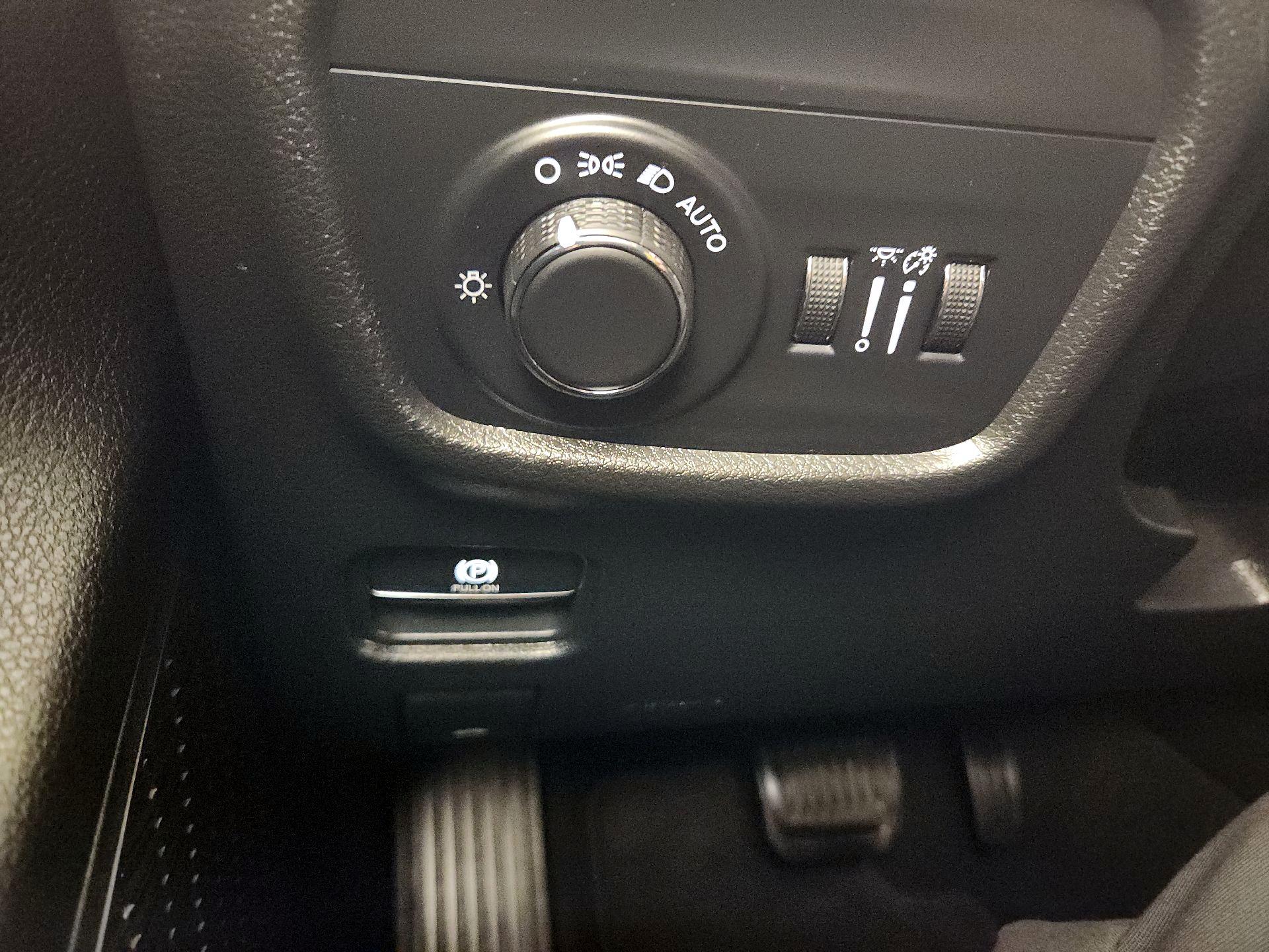 Thumbnail: 2023 Jeep Grand Cherokee L - 13